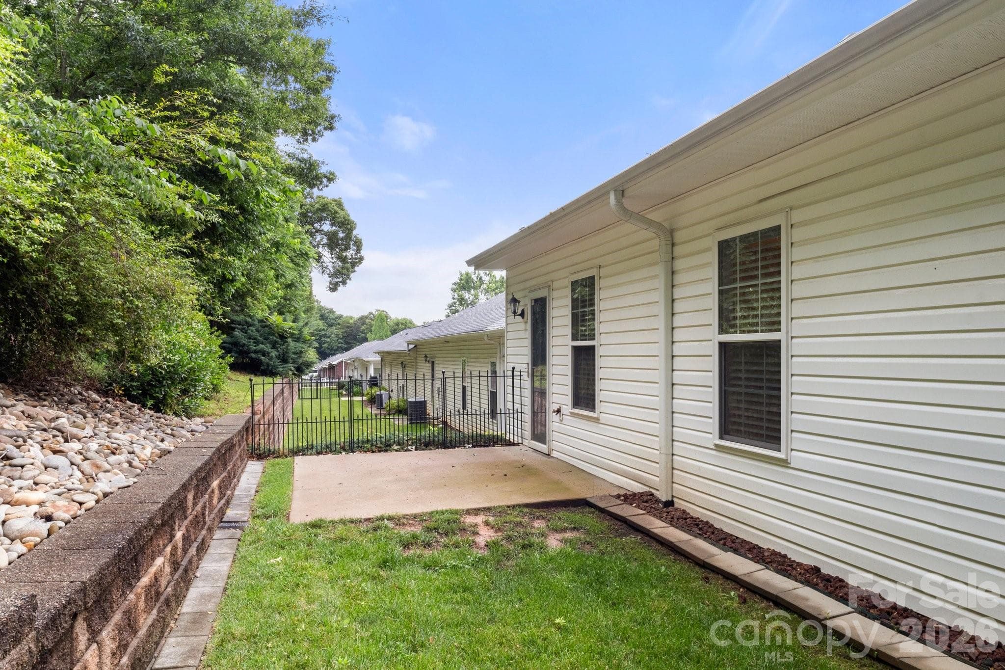 Back - 207 Crystal Springs Lane, Shelby