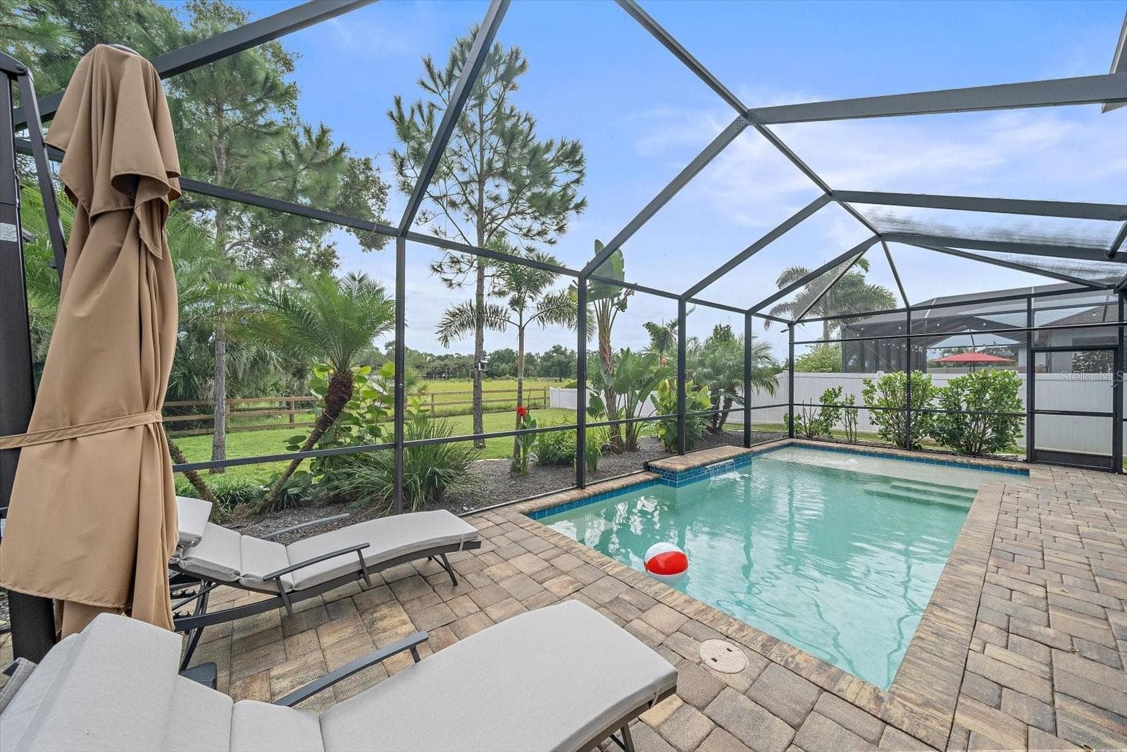 Single Family Residence at 1033 WHIMBREL RUN, BRADENTON, photo 21 of 56