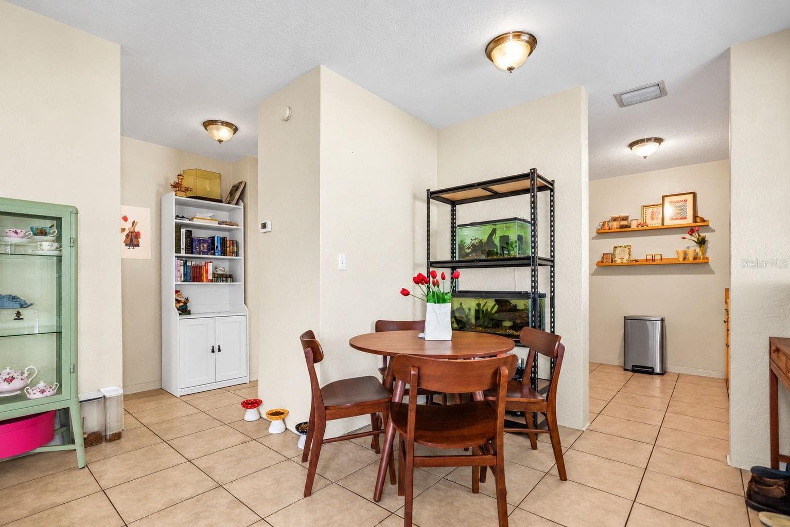 Unit 1 - Dining Room - 173 38TH AVE SE, ST PETERSBURG