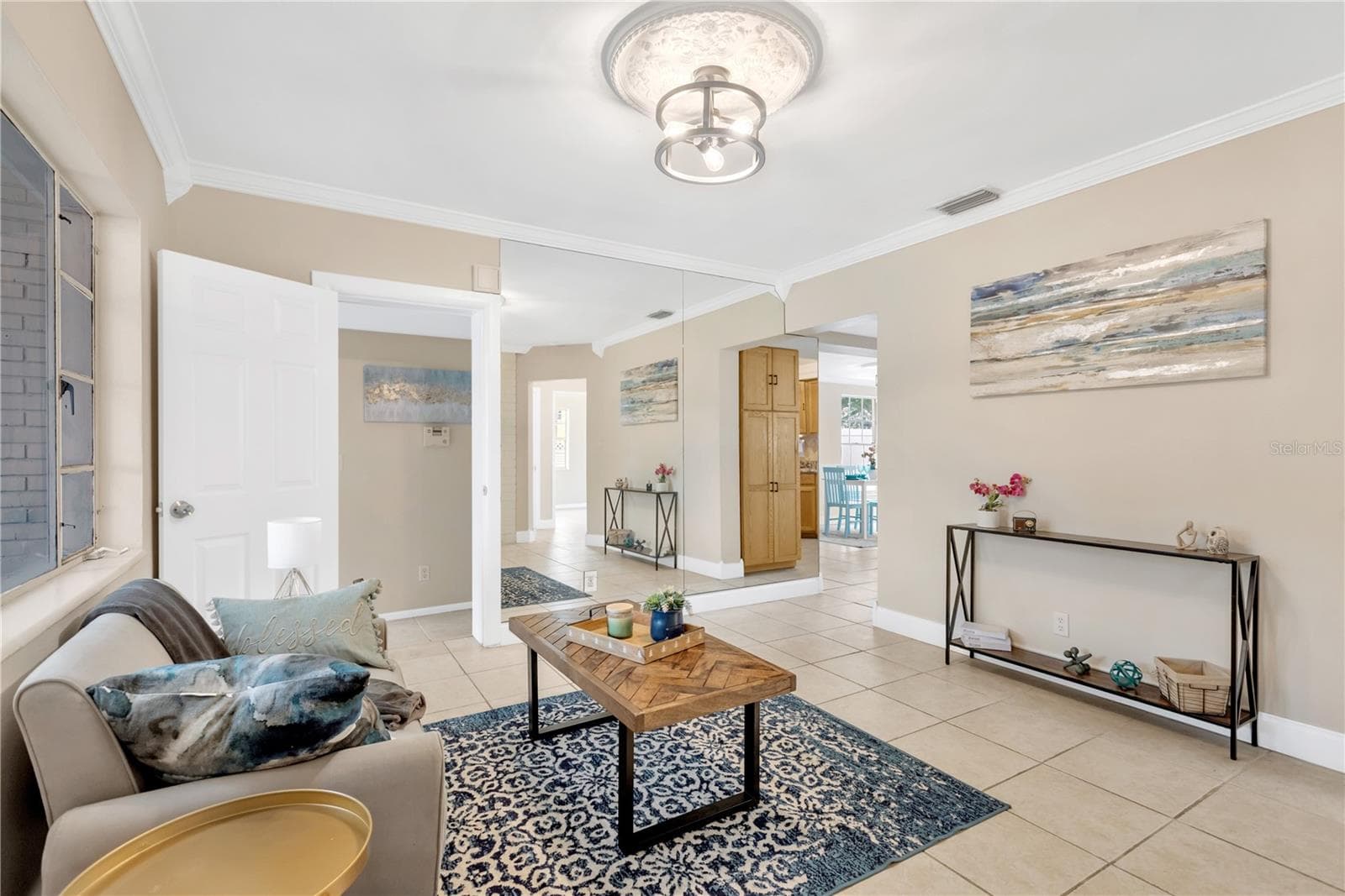Single Family Residence at 3501 W PRICE AVE, TAMPA, photo 7 of 33