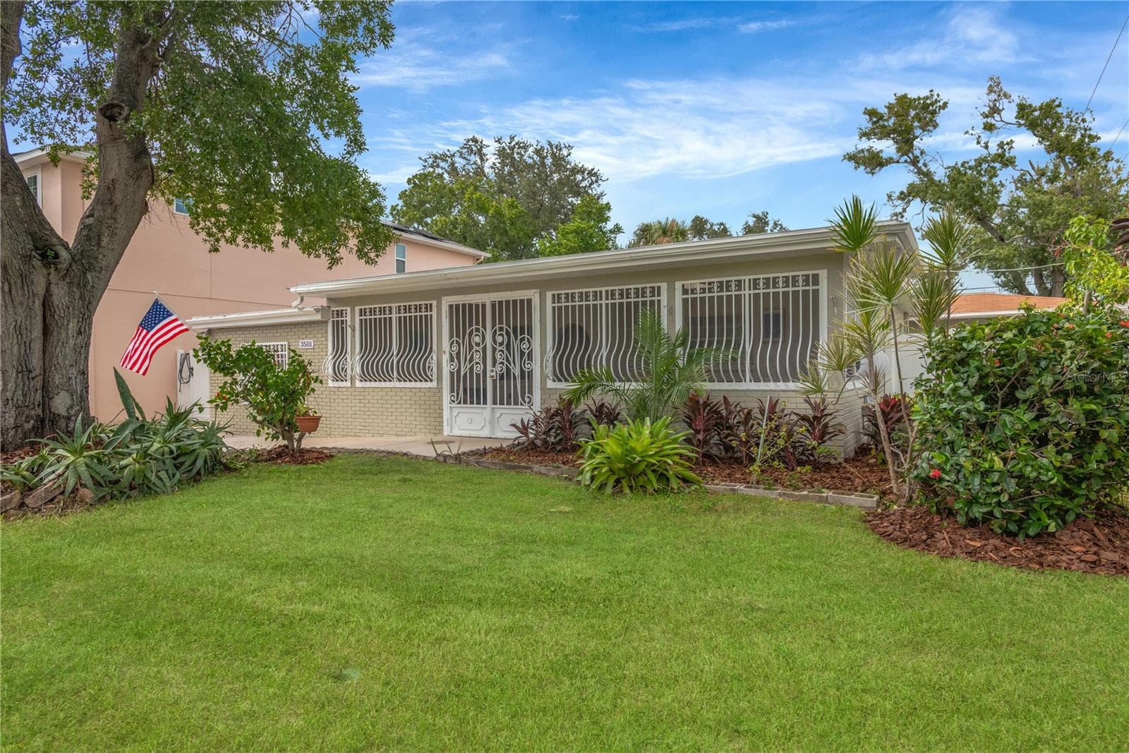 3501 W PRICE AVE