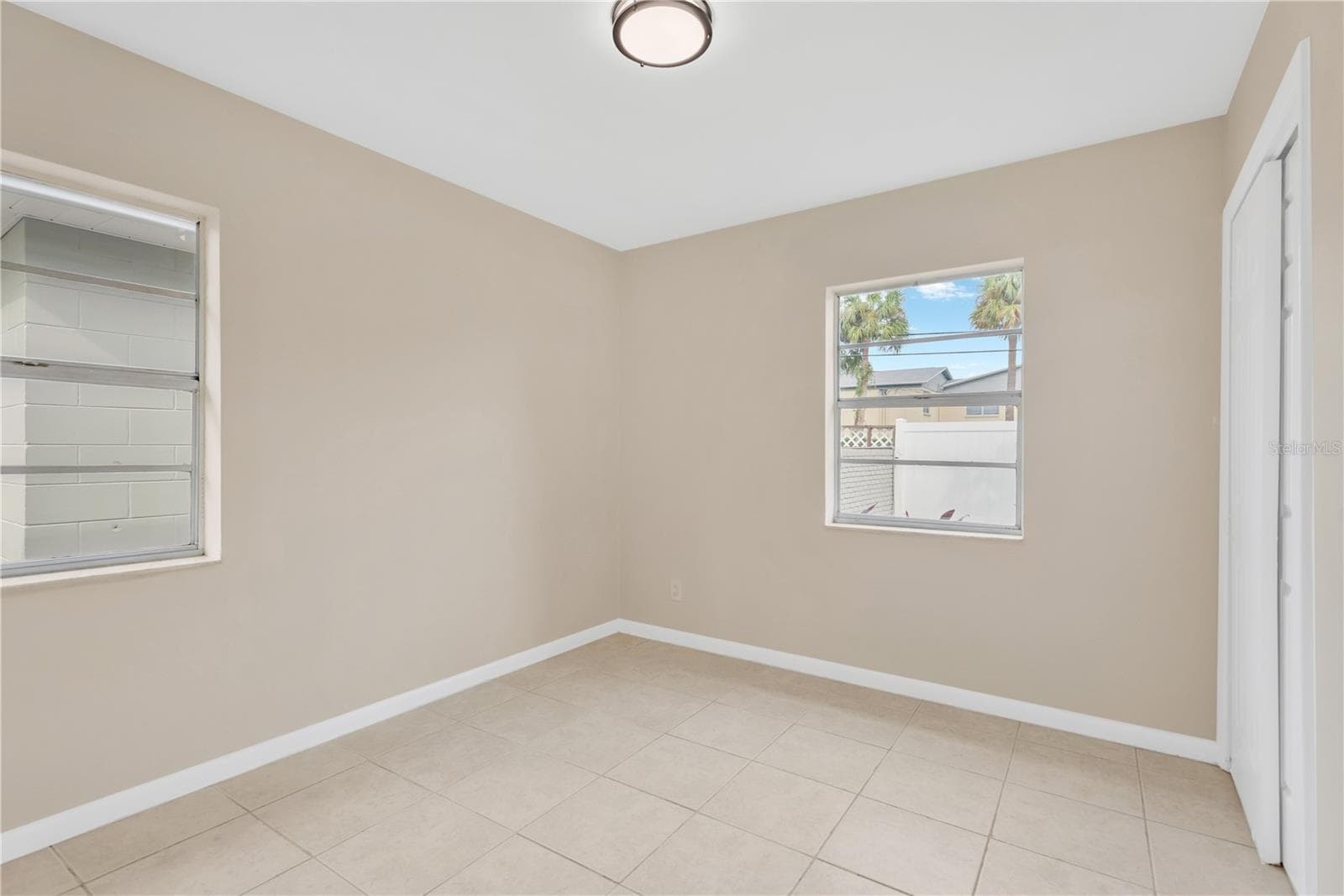 Single Family Residence at 3501 W PRICE AVE, TAMPA, photo 27 of 33