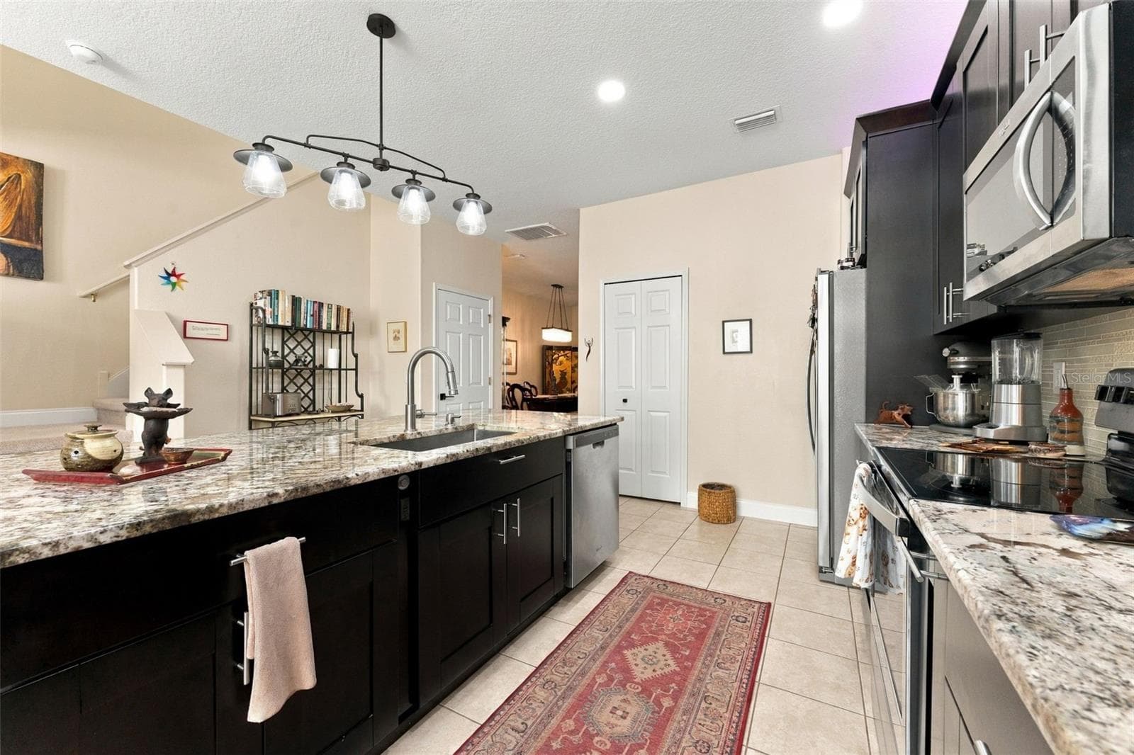 Townhouse at 9234 STONE RIVER PL, RIVERVIEW, photo 11 of 55