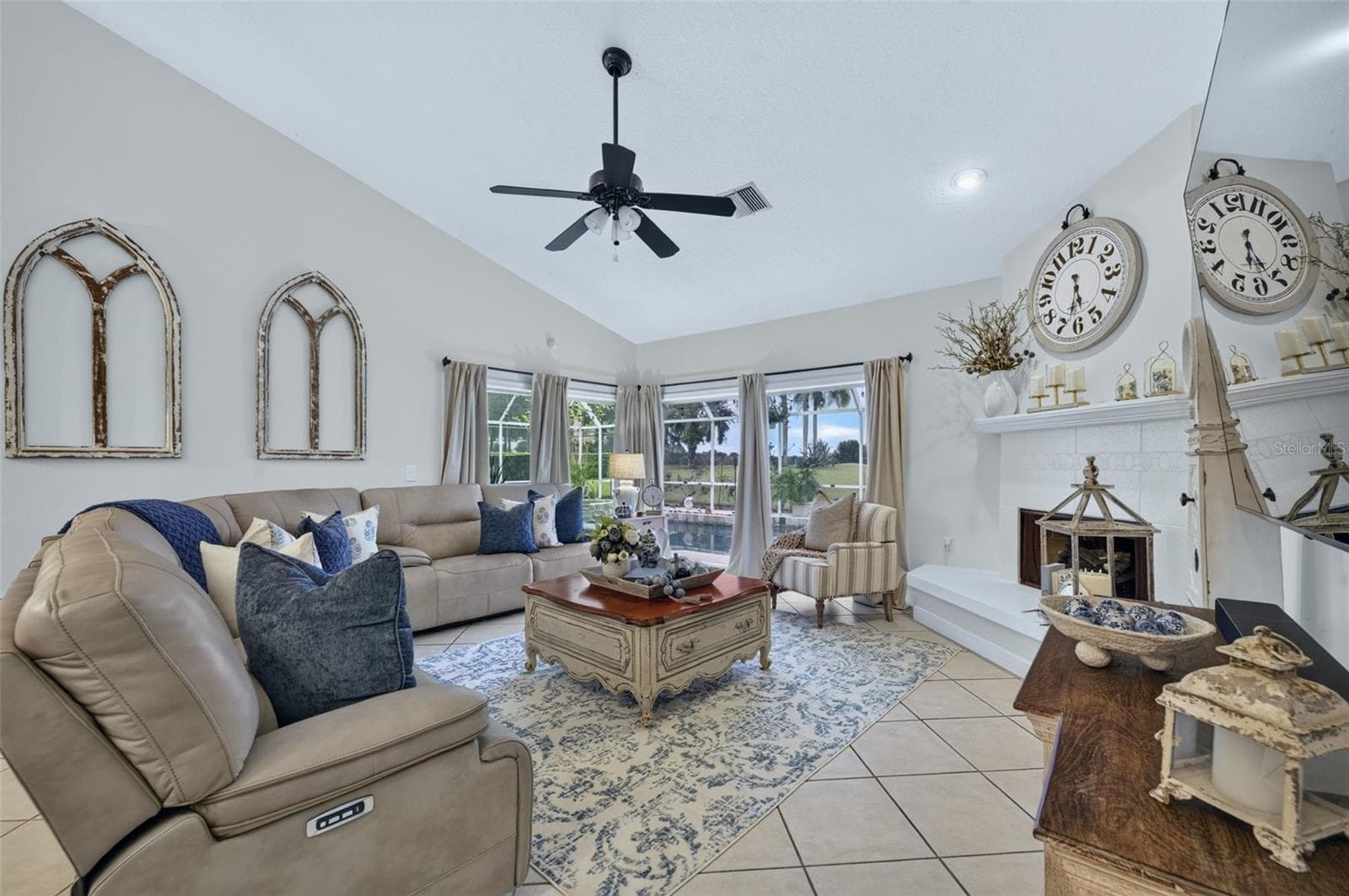Family Room - 635 CHOCKTAW STREET, LAKE MARY