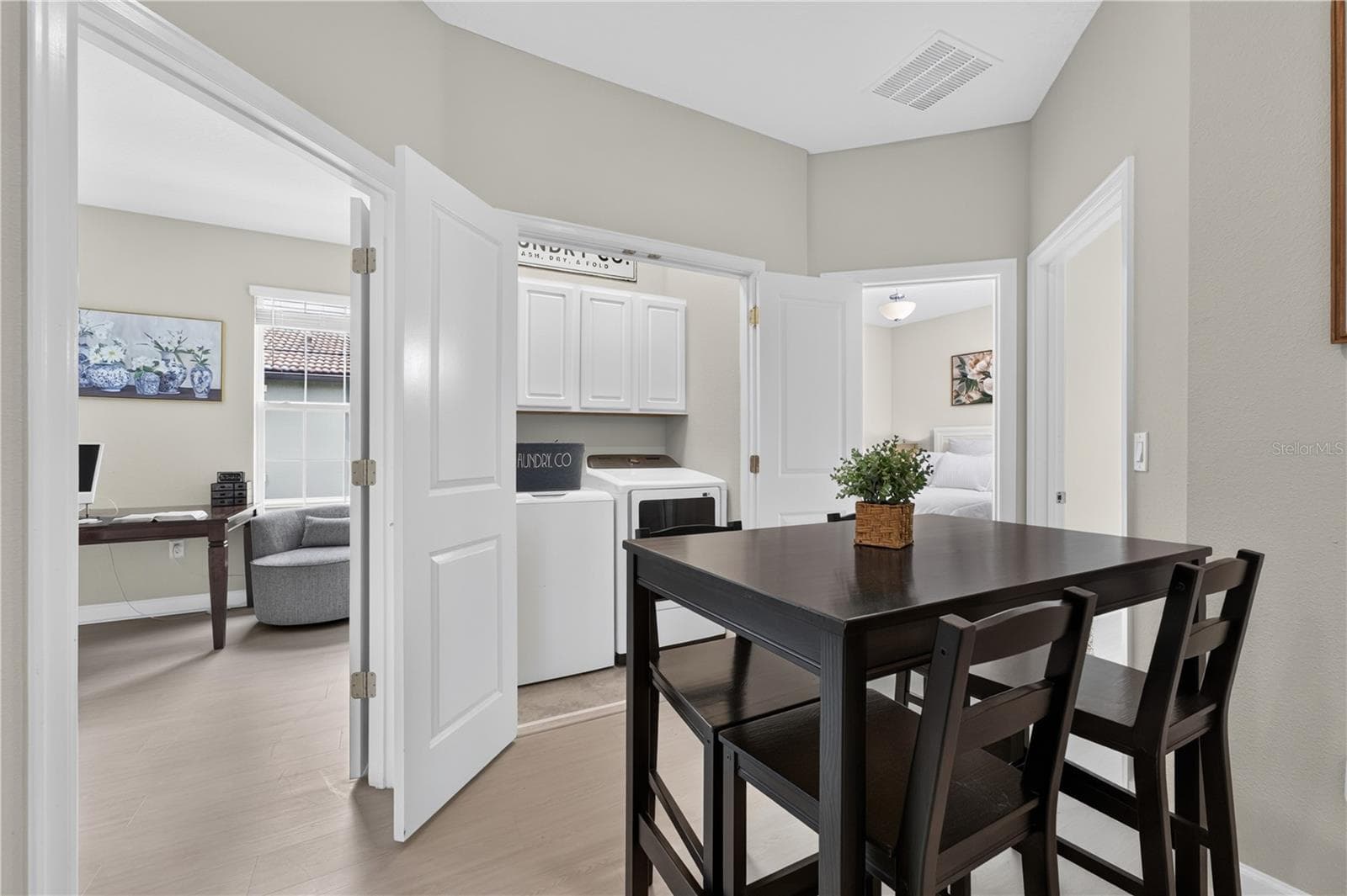 Townhouse at 1359 SHINNECOCK HILLS DR, DAVENPORT, photo 21 of 40