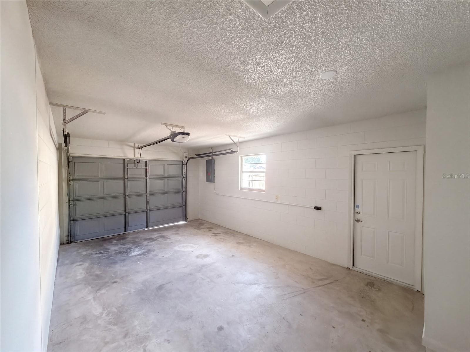Single Family Residence at 1170 N 11TH ST, EAGLE LAKE, photo 16 of 18