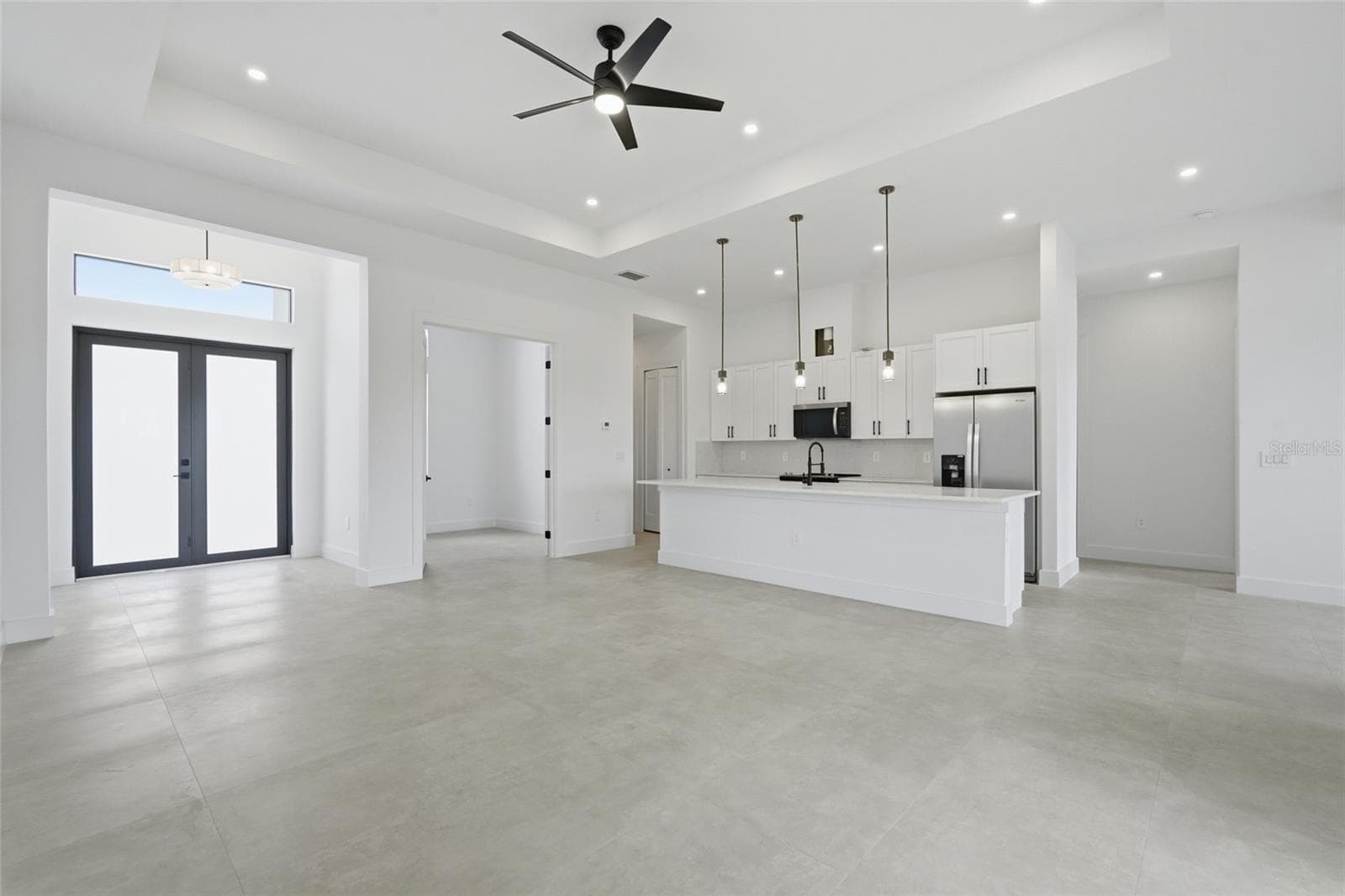 LIVING ROOM - 227 NE 15TH ST, CAPE CORAL