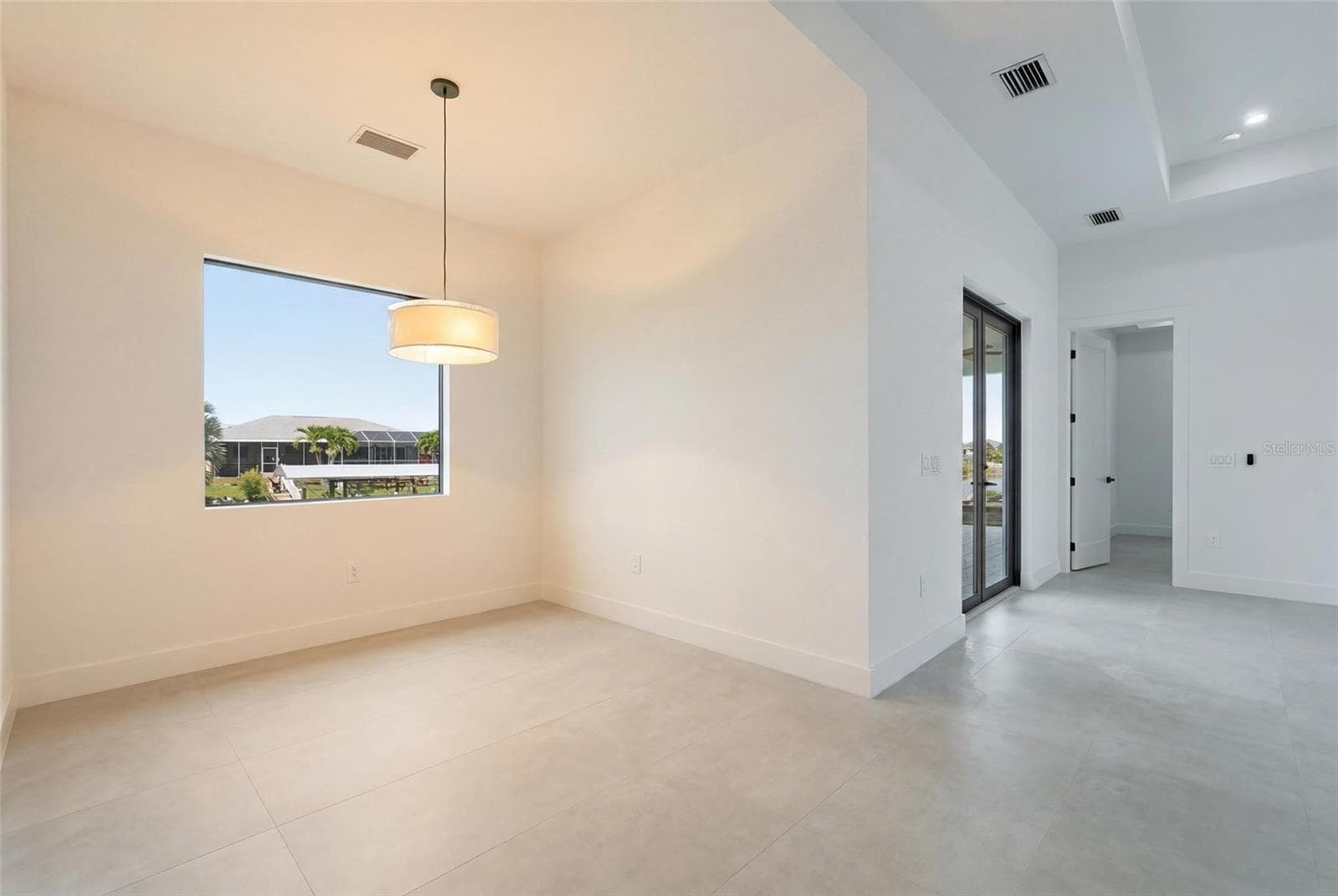 DINING AREA - 227 NE 15TH ST, CAPE CORAL