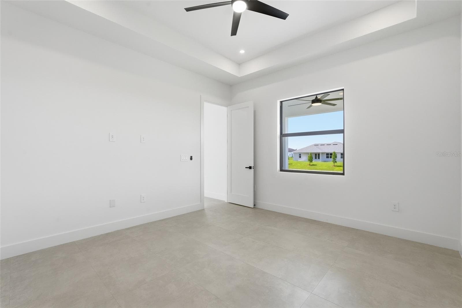 PRIMARY BEDROOM - 227 NE 15TH ST, CAPE CORAL
