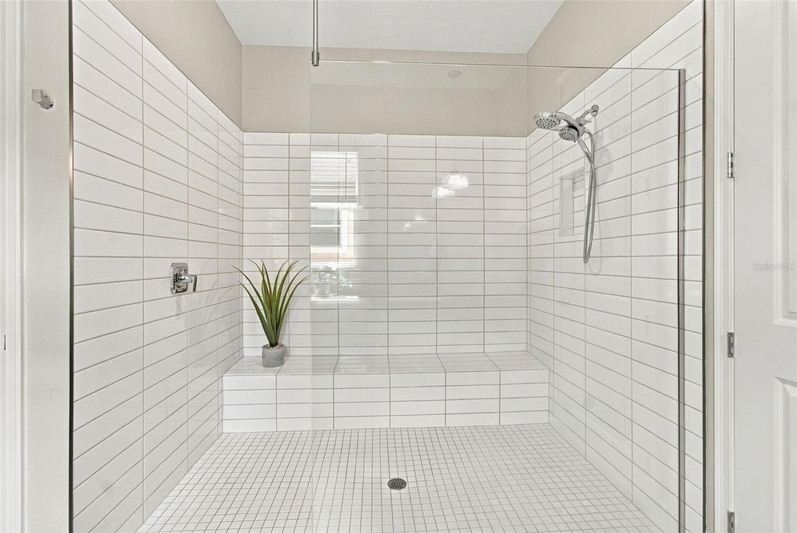 Single Family Residence at 5020 SOUTHERN VALLEY LOOP, BROOKSVILLE, photo 11 of 40