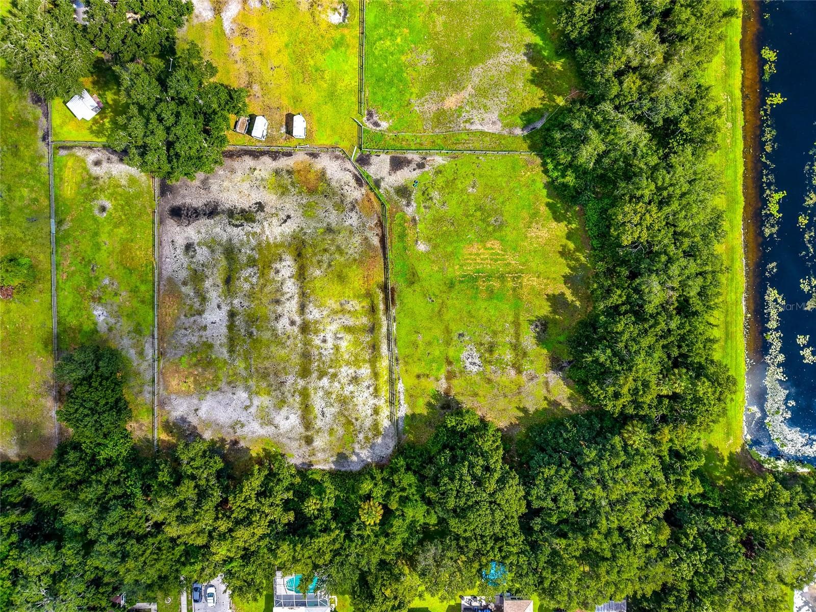 City water and sewer connections already to the South of the property at 116th - 2ND AVE NE, BRADENTON