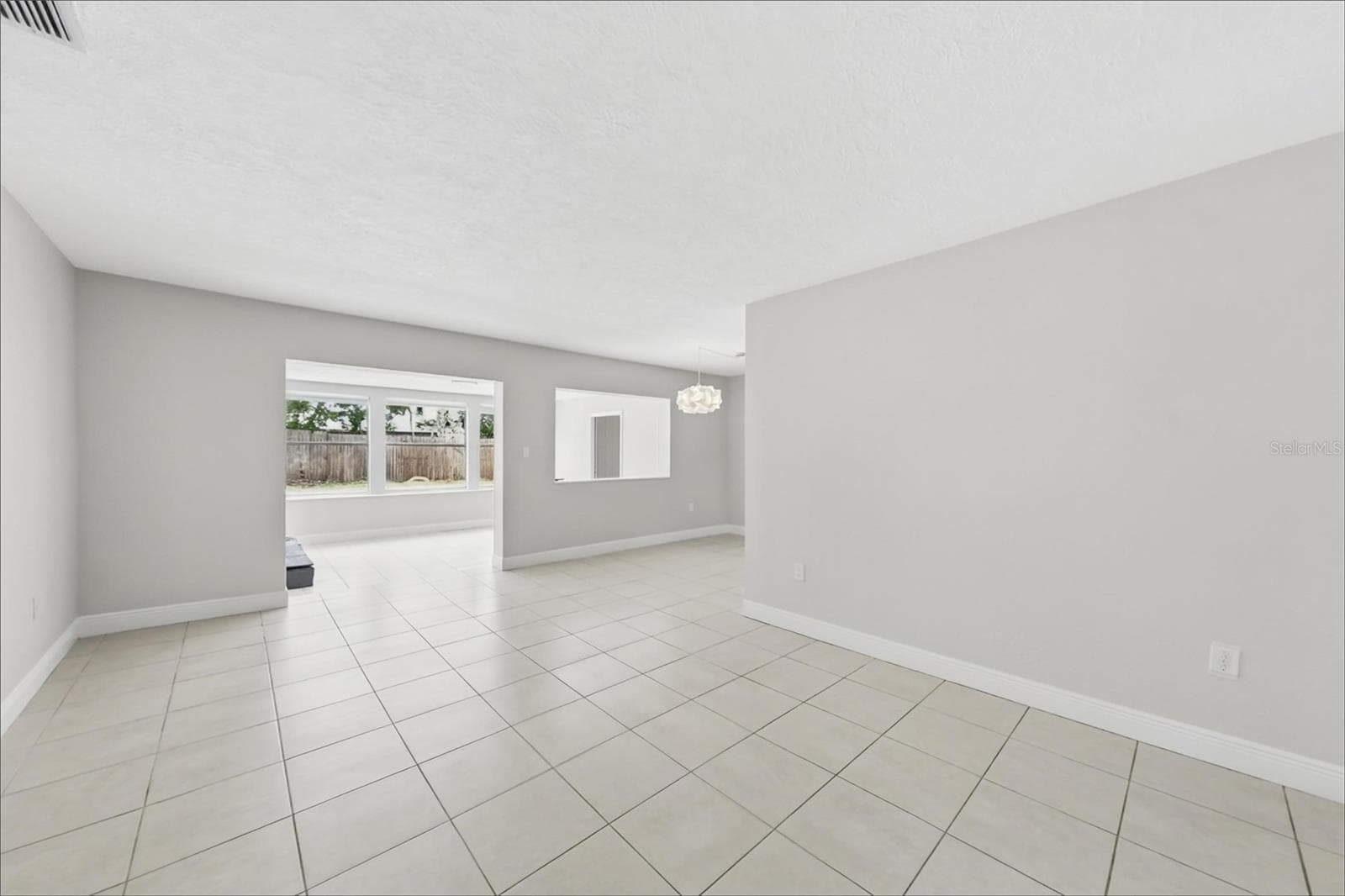 Single Family Residence at 3312 32ND ST W, BRADENTON, photo 3 of 20