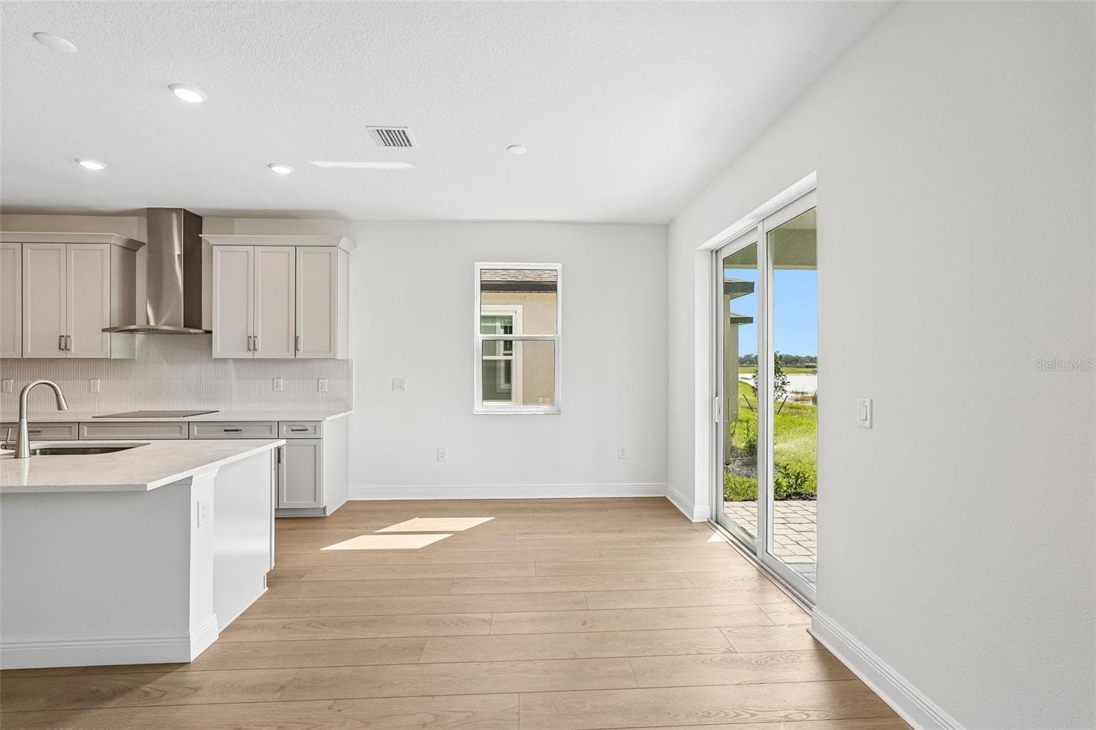 Single Family Residence at 9250 DEEP HORIZON LOOP, PARRISH, photo 6 of 25