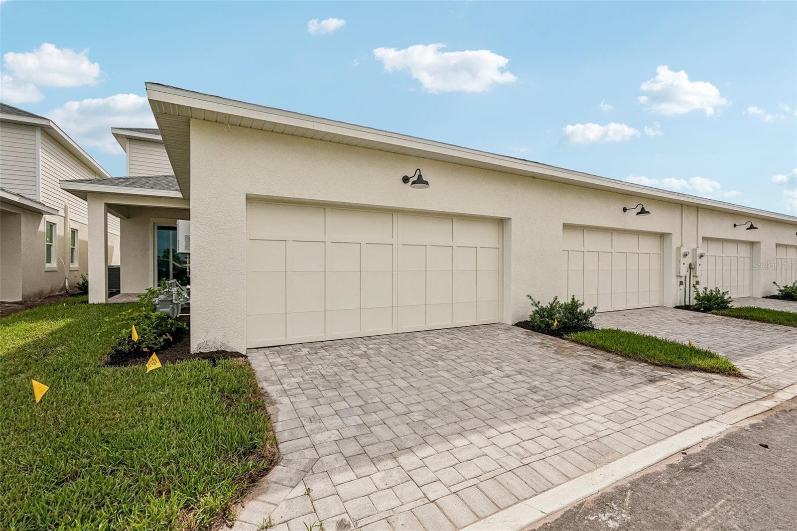 Townhouse at 4422 SUNSET GARDEN ST, BRADENTON, photo 3 of 28
