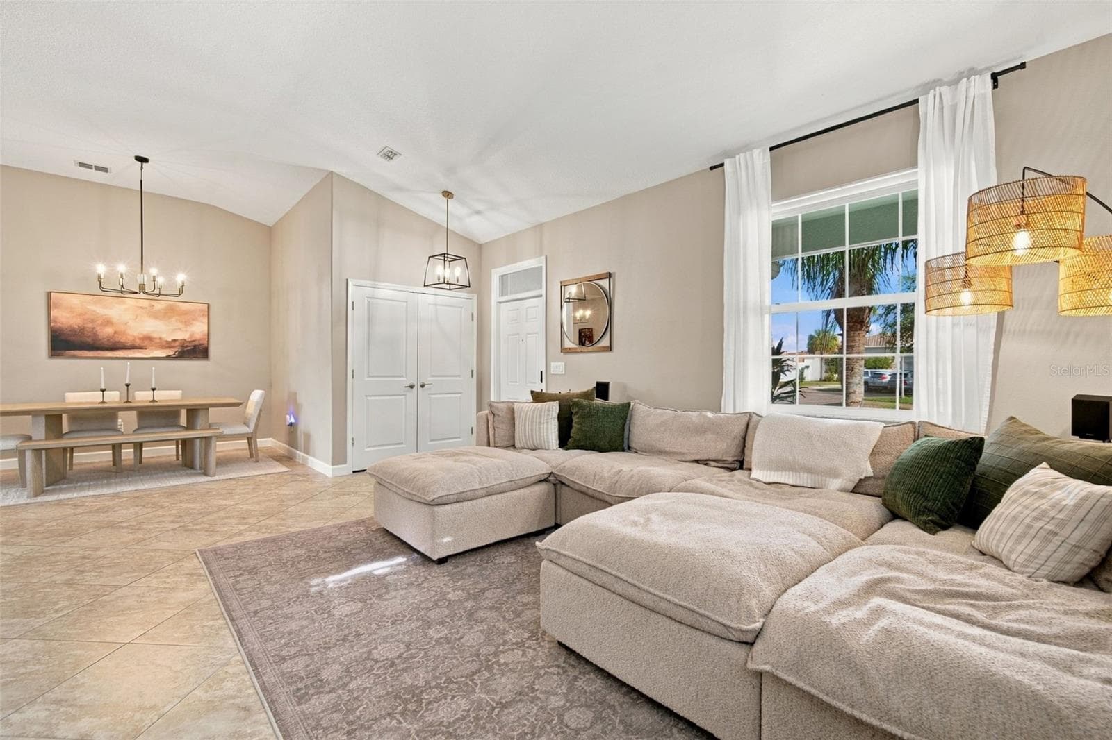 Single Family Residence at 11967 CINNAMON FERN DR, RIVERVIEW, photo 12 of 85