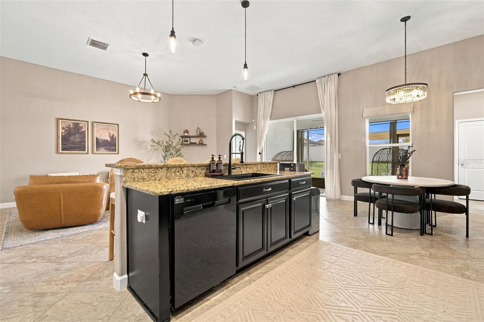 Single Family Residence at 11967 CINNAMON FERN DR, RIVERVIEW, photo 29 of 85