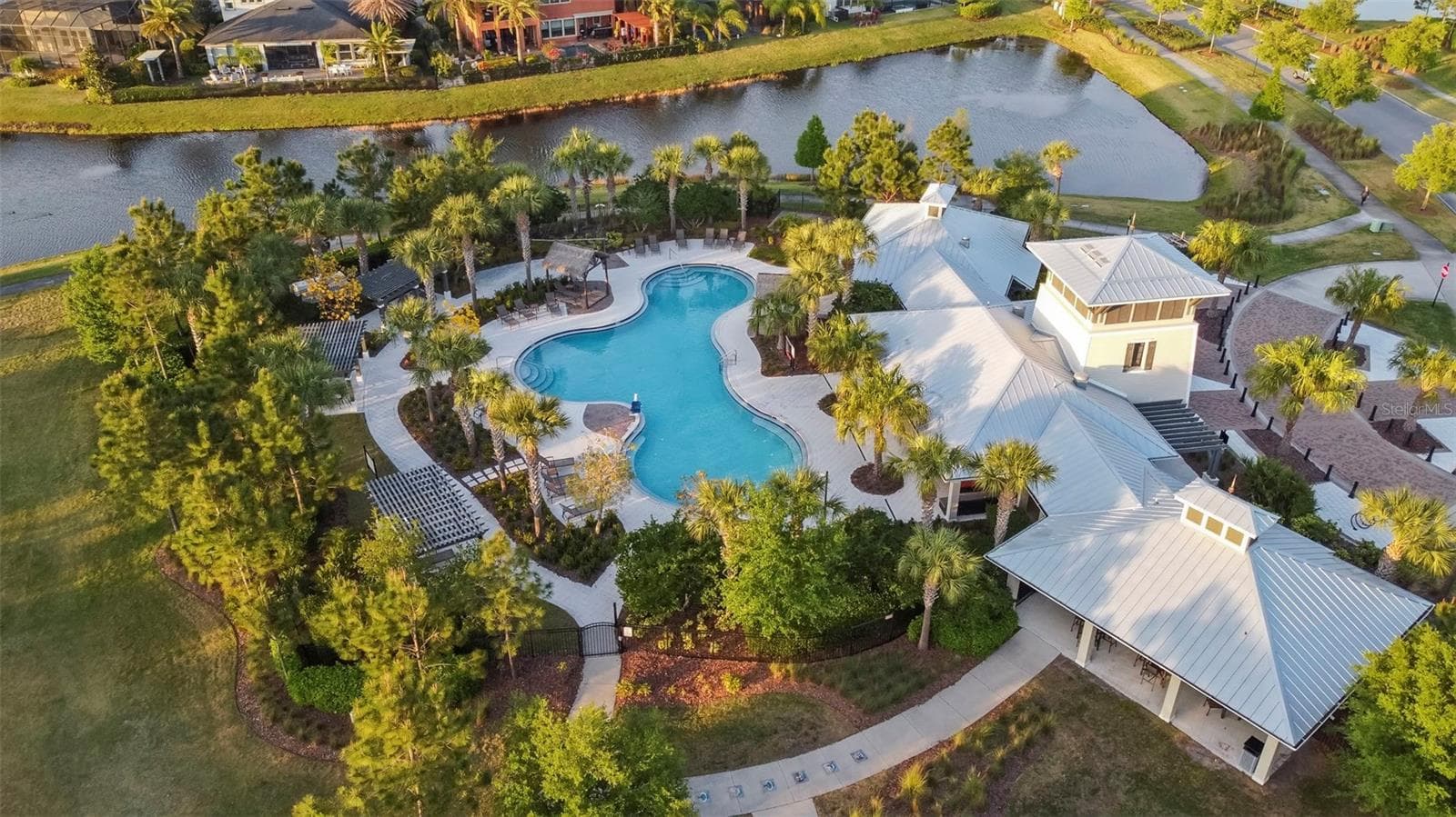Single Family Residence at 11967 CINNAMON FERN DR, RIVERVIEW, photo 78 of 85
