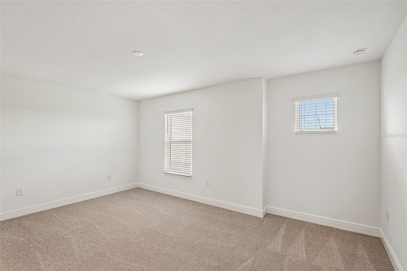Townhouse at 4426 SUNSET GARDEN ST, BRADENTON, photo 14 of 28