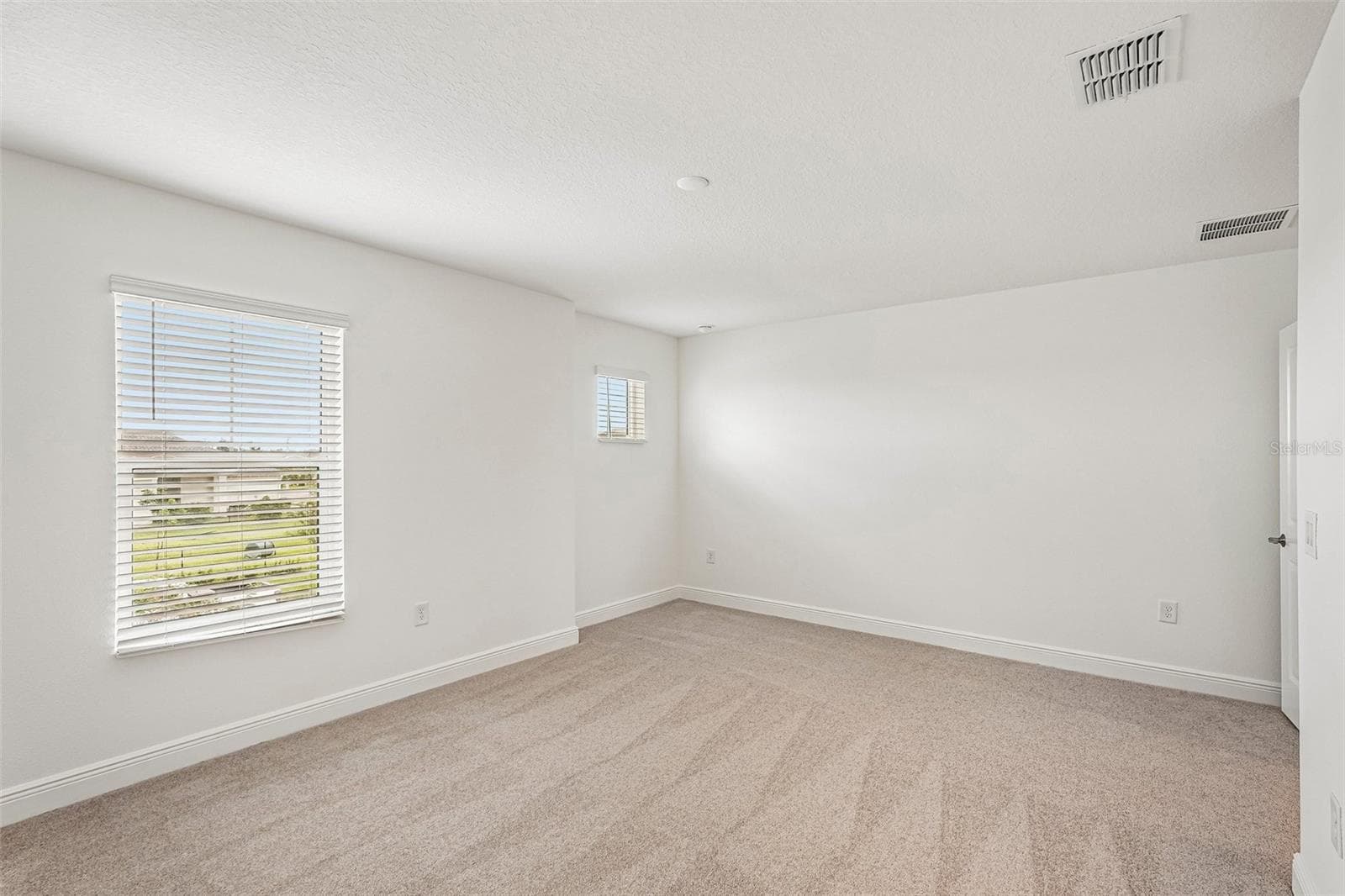 Townhouse at 4426 SUNSET GARDEN ST, BRADENTON, photo 18 of 28