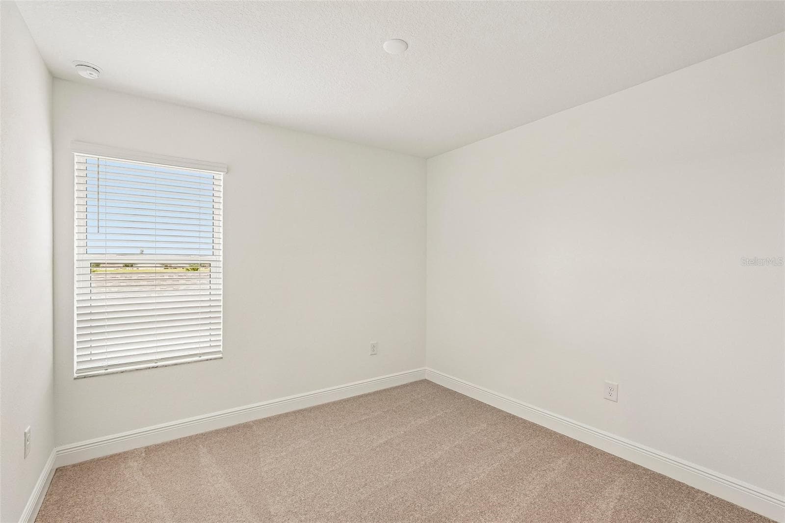 Townhouse at 4426 SUNSET GARDEN ST, BRADENTON, photo 23 of 28