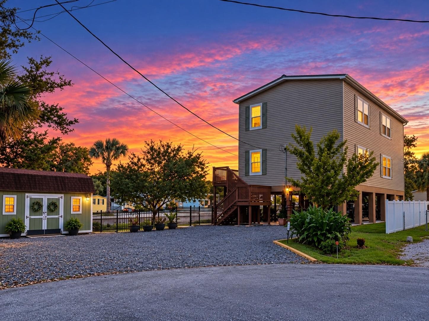 Single Family Residence at 7247 ARBORDALE DR, WEEKI WACHEE, photo 8 of 67