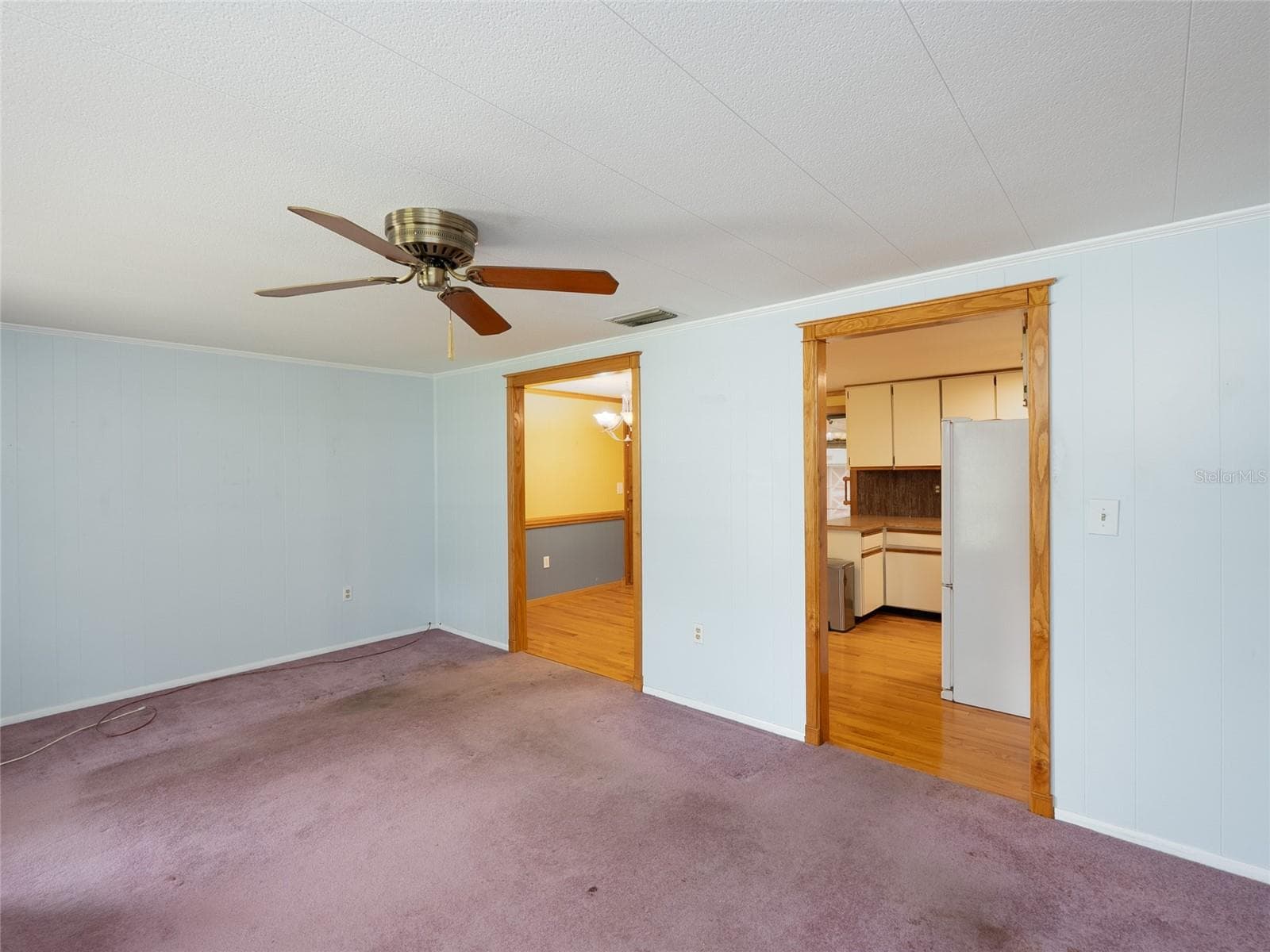 Living Room - 6443 NE COUNTY ROAD 660, ARCADIA
