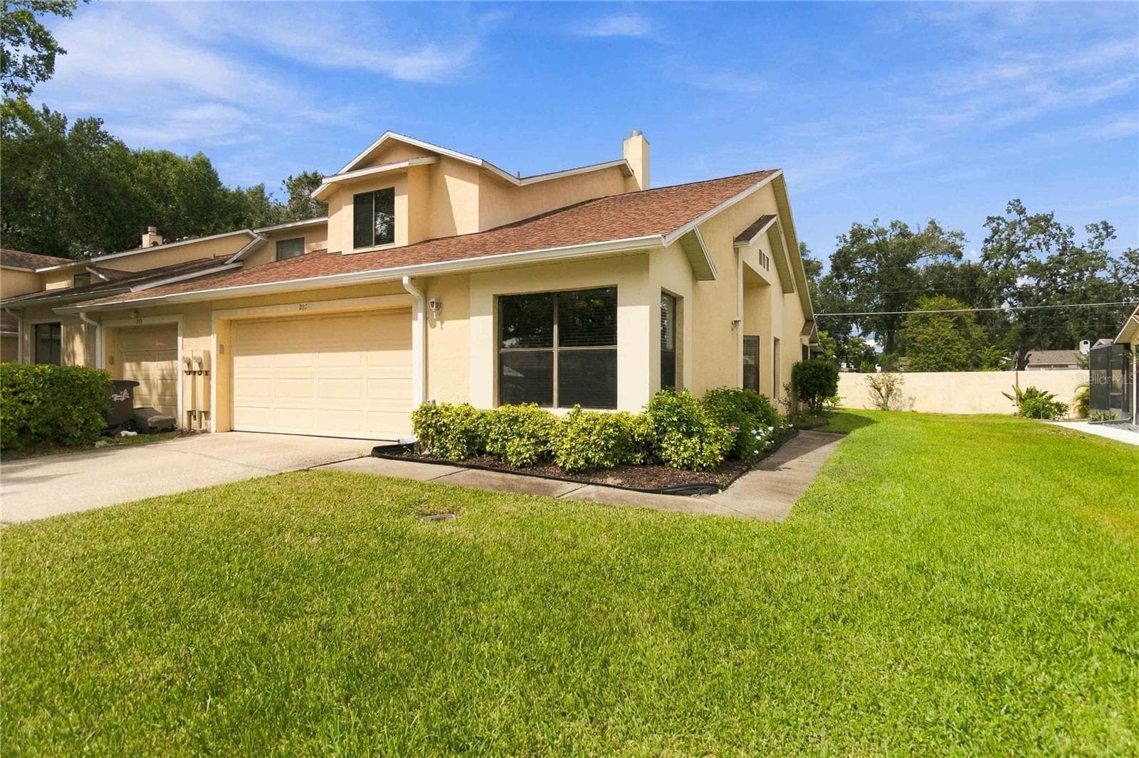 Townhouse at 287 CURLEW CIR, ALTAMONTE SPRINGS, photo 3 of 39