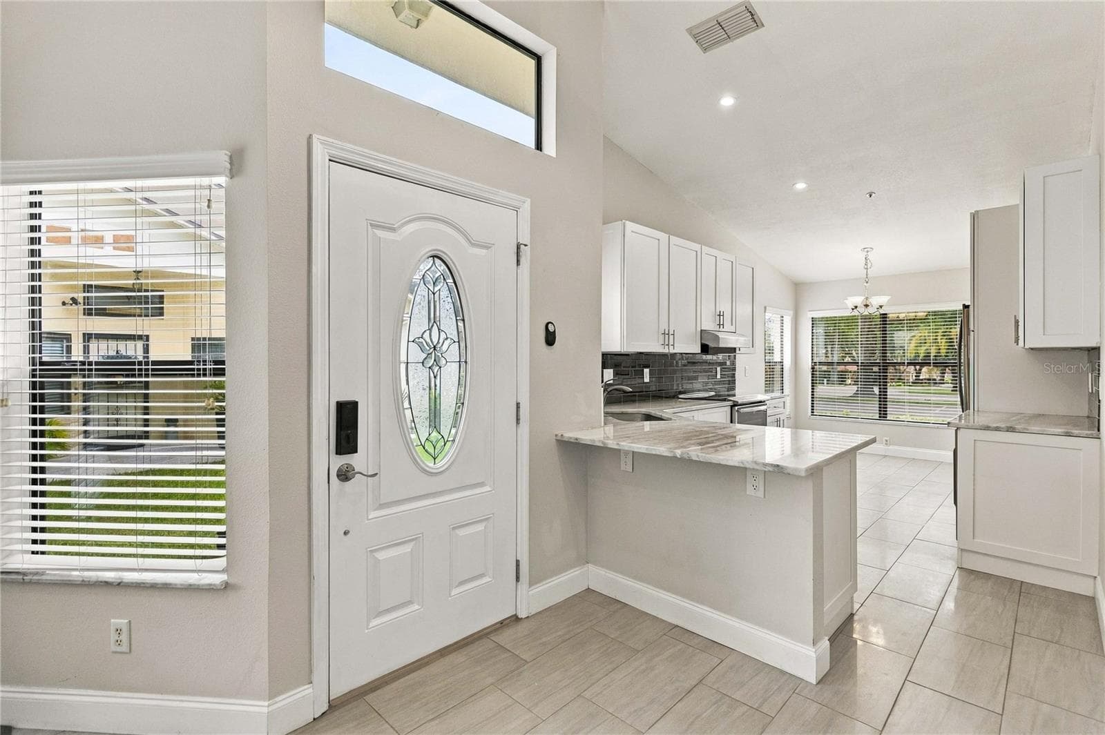 Townhouse at 287 CURLEW CIR, ALTAMONTE SPRINGS, photo 5 of 39