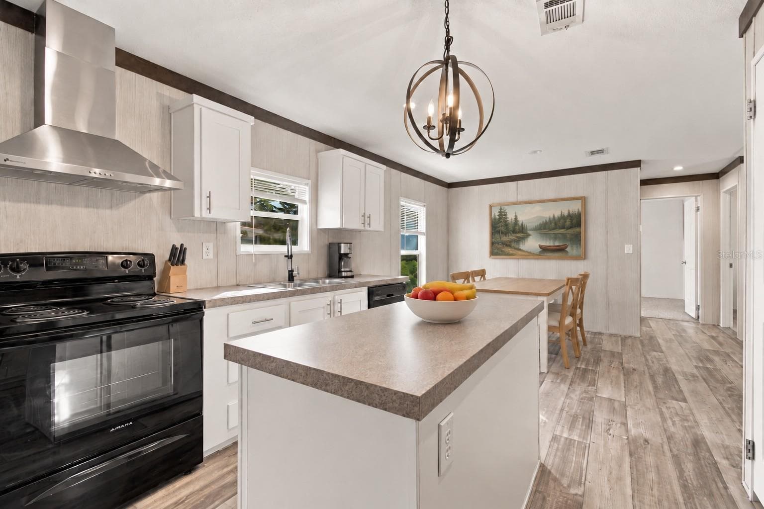 Manufactured Home at 14456 GENEVA DR, ODESSA, photo 6 of 15