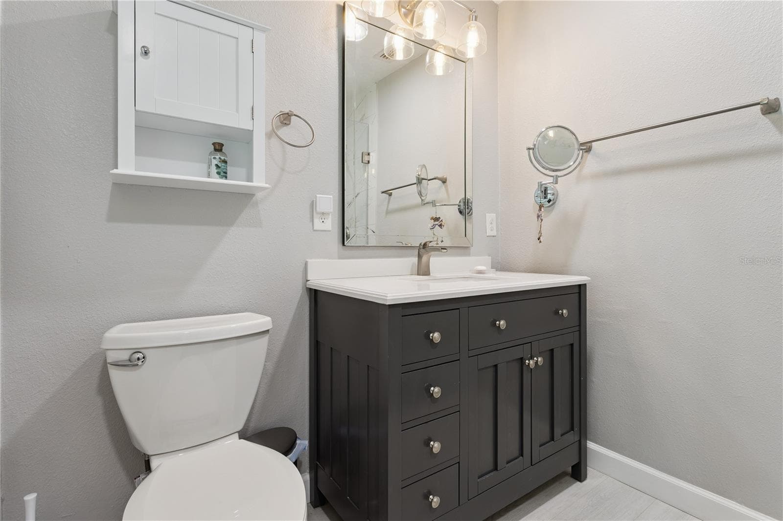 Primary bath - 1325 OVERLOOK DR, MOUNT DORA