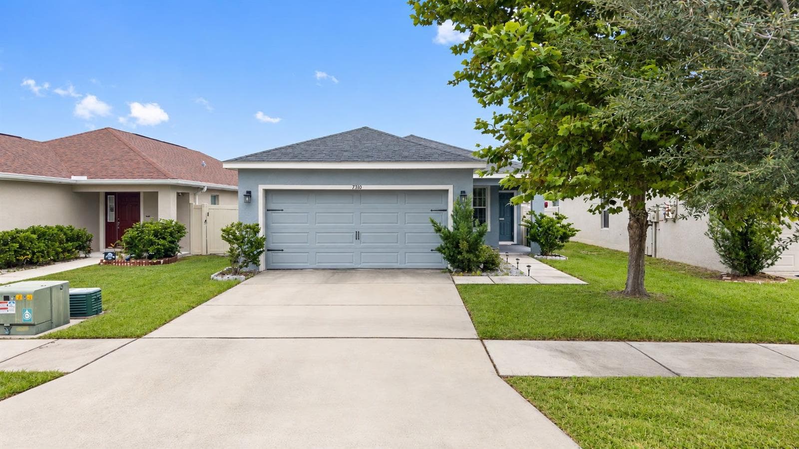 Single Family Residence at 7310 INDIGO OASIS CT, GIBSONTON, photo 3 of 64