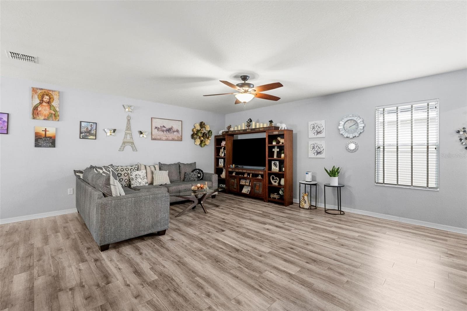 Single Family Residence at 7310 INDIGO OASIS CT, GIBSONTON, photo 14 of 64