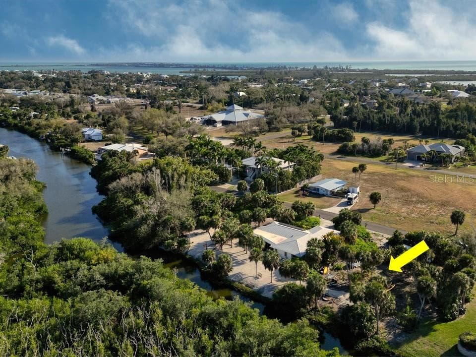 Vacant lot. Home next door is also for sale separately. - BARRACUDA DRIVE, PLACIDA
