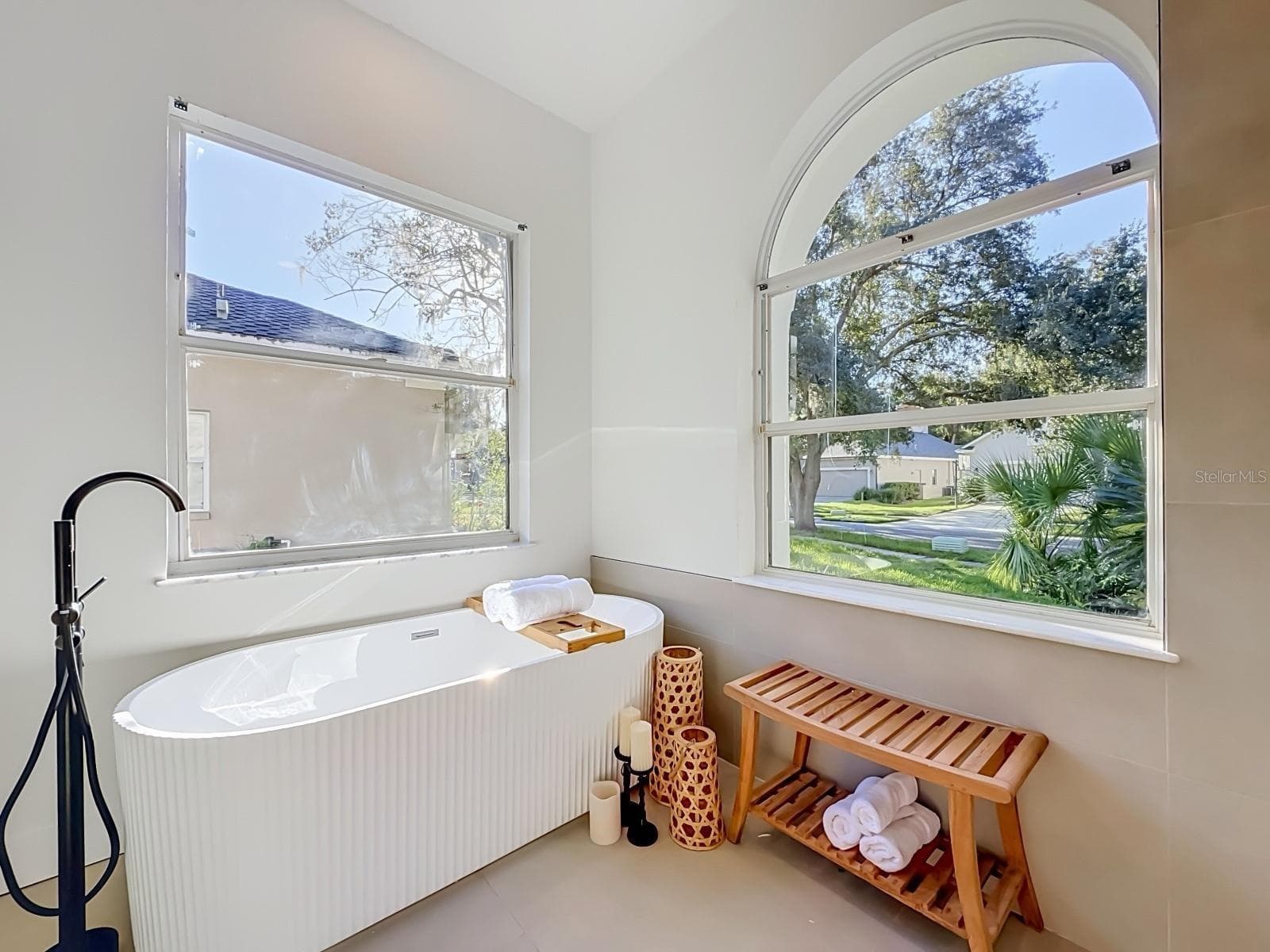 Single Family Residence at 7210 WAREHAM DR, TAMPA, photo 35 of 73