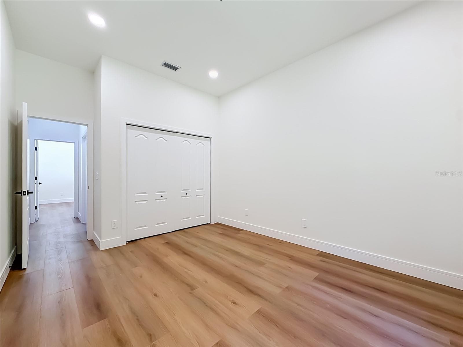 Single Family Residence at 7210 WAREHAM DR, TAMPA, photo 51 of 73
