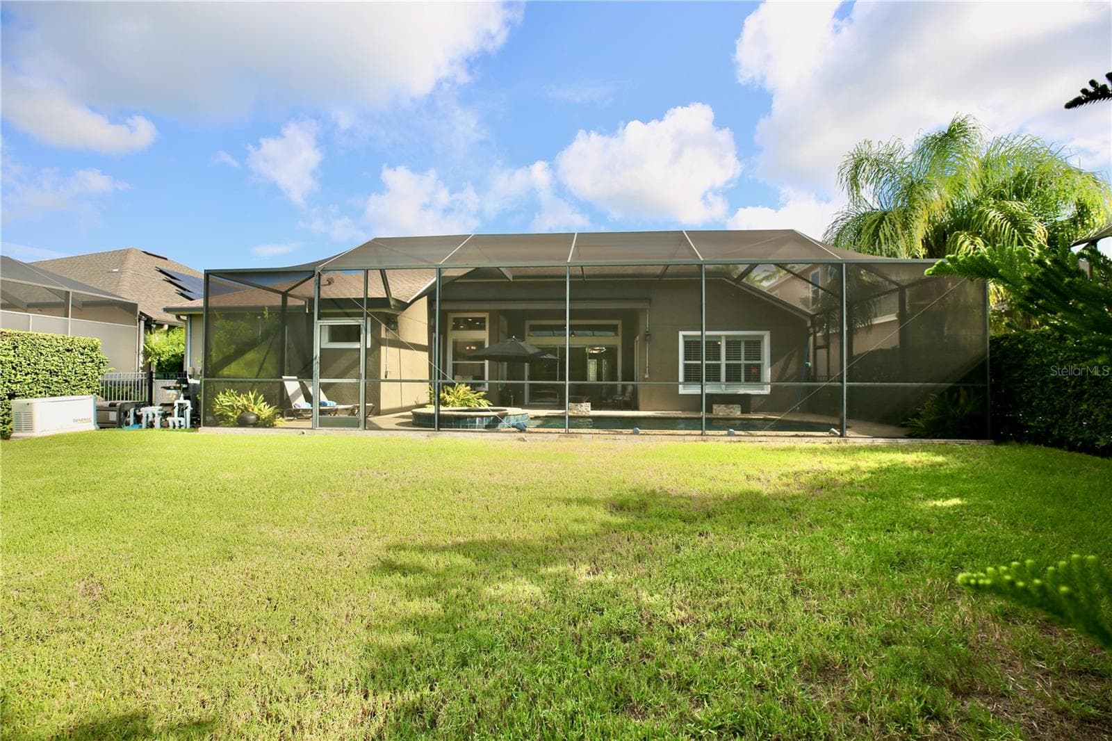 Backyard - 14824 TUDOR CHASE DR, TAMPA