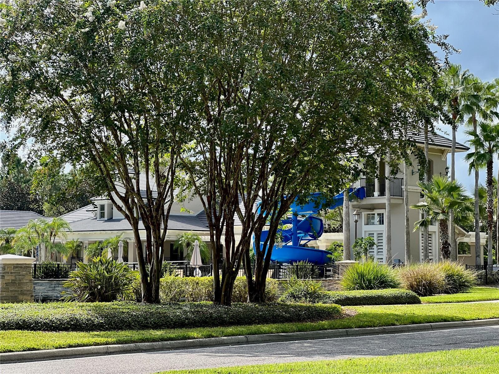 A view of the Community Pool and Clubhouse for members. - 14824 TUDOR CHASE DR, TAMPA