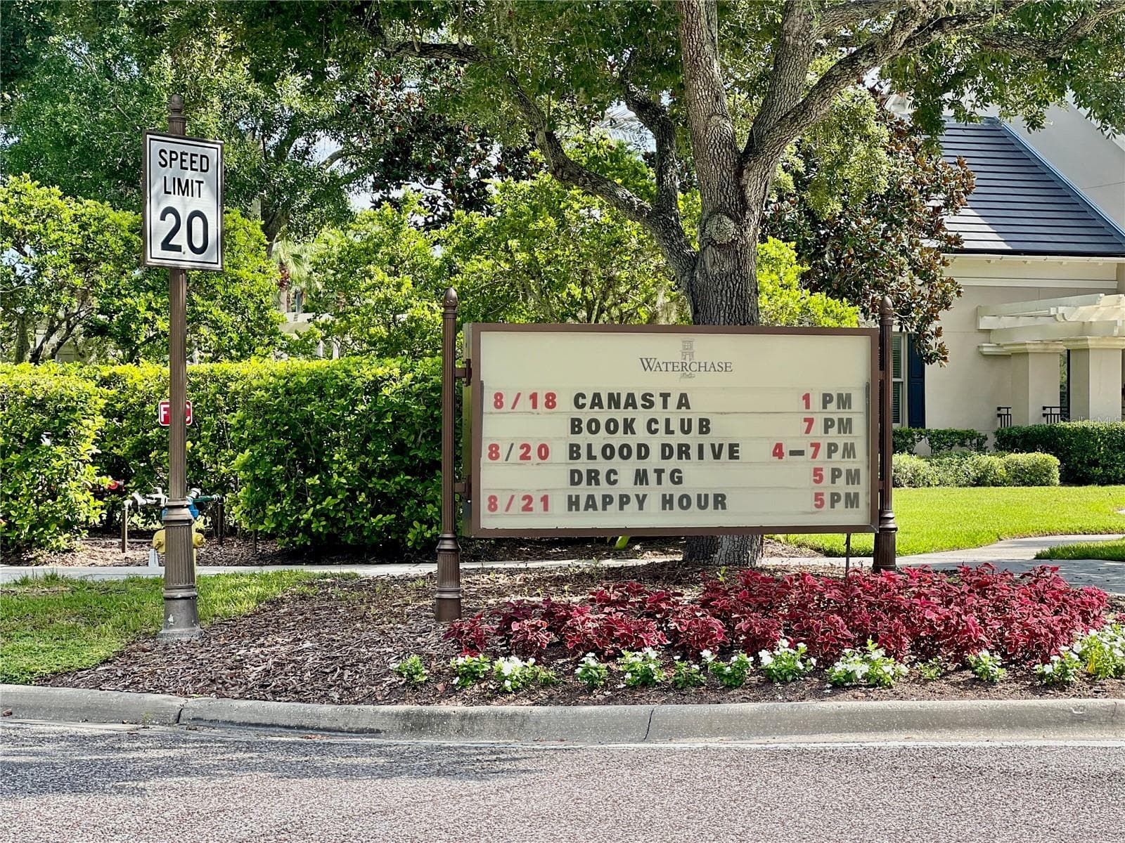 The Community Board for homeowners to stay informed. - 14824 TUDOR CHASE DR, TAMPA