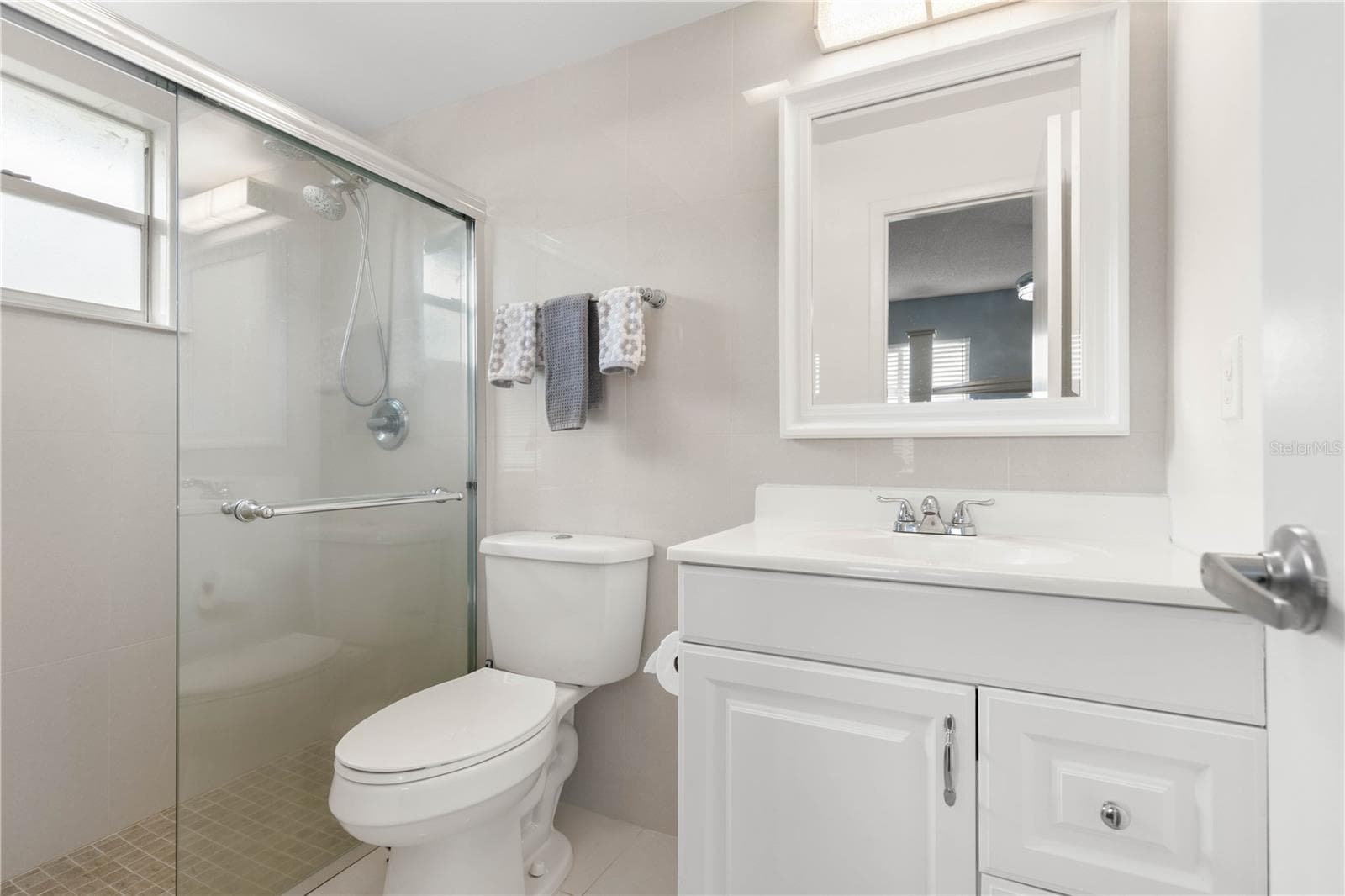 Single Family Residence at 13 BELLEAIRE DR, PALM COAST, photo 16 of 47