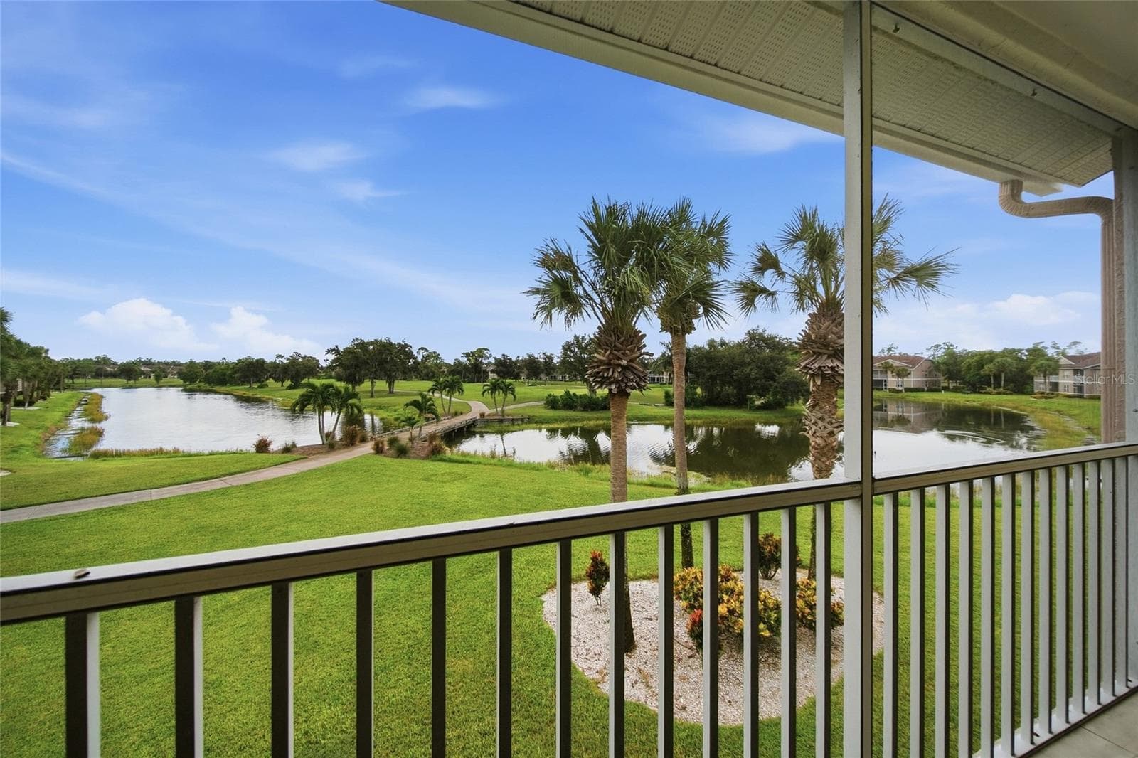 Condominium at 5320 HYLAND HILLS AVE #2222, SARASOTA, photo 11 of 49