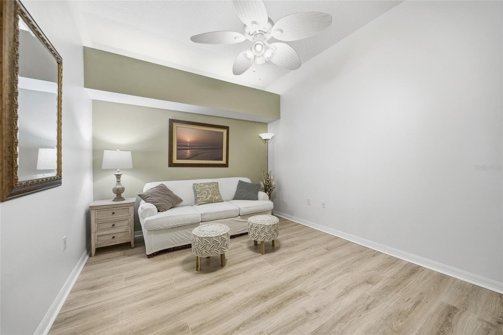 Versatile den/study/office/3rd bedroom - 5320 HYLAND HILLS AVE #2222, SARASOTA