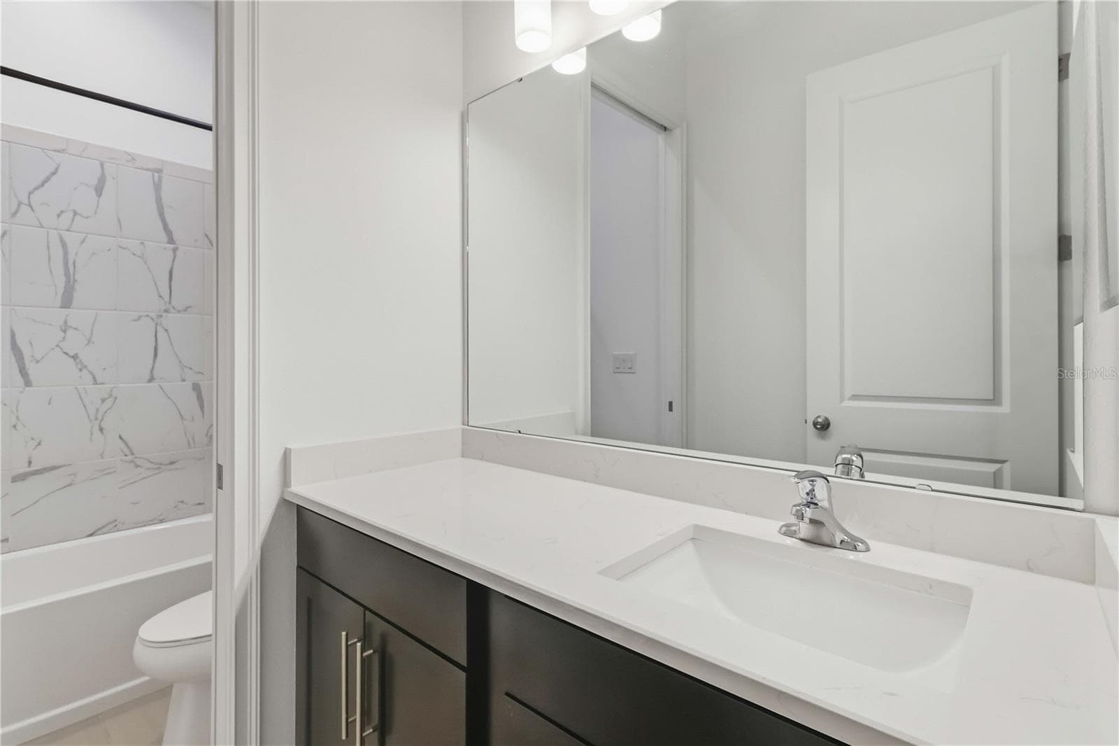 Single Family Residence at 4028 SALIDA DELSOL DR, SUN CITY CENTER, photo 32 of 47
