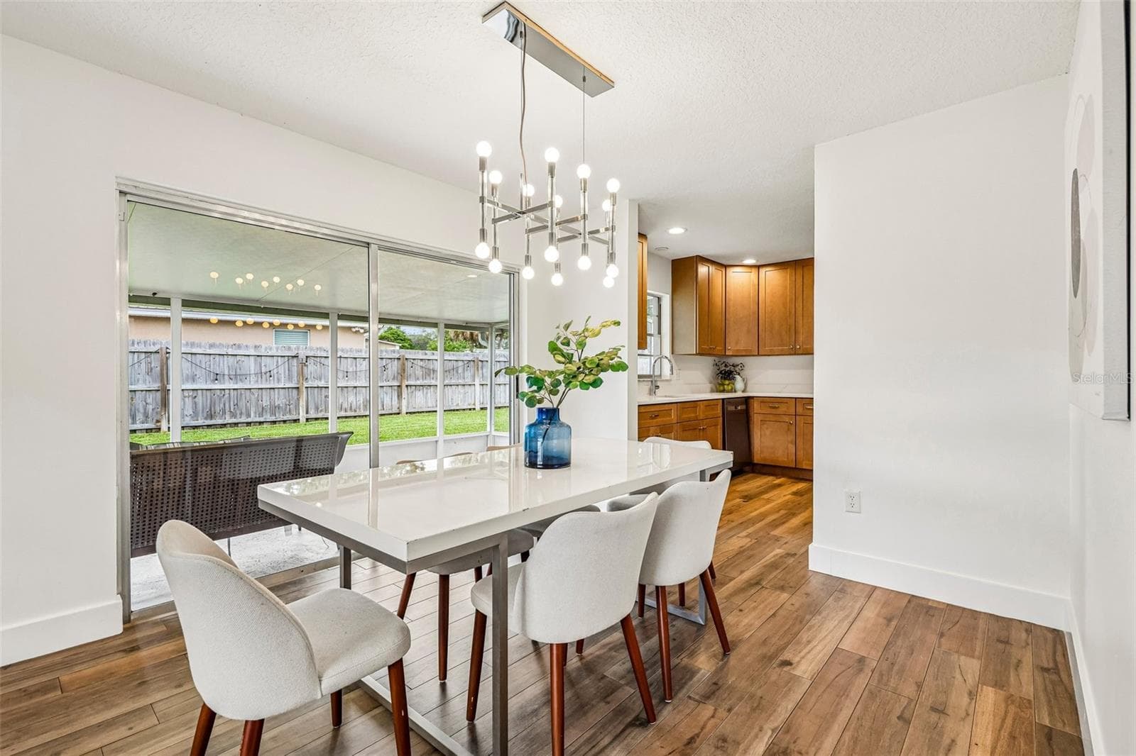 Dining room off kitchen - 1519 GLASTONBERRY RD, MAITLAND