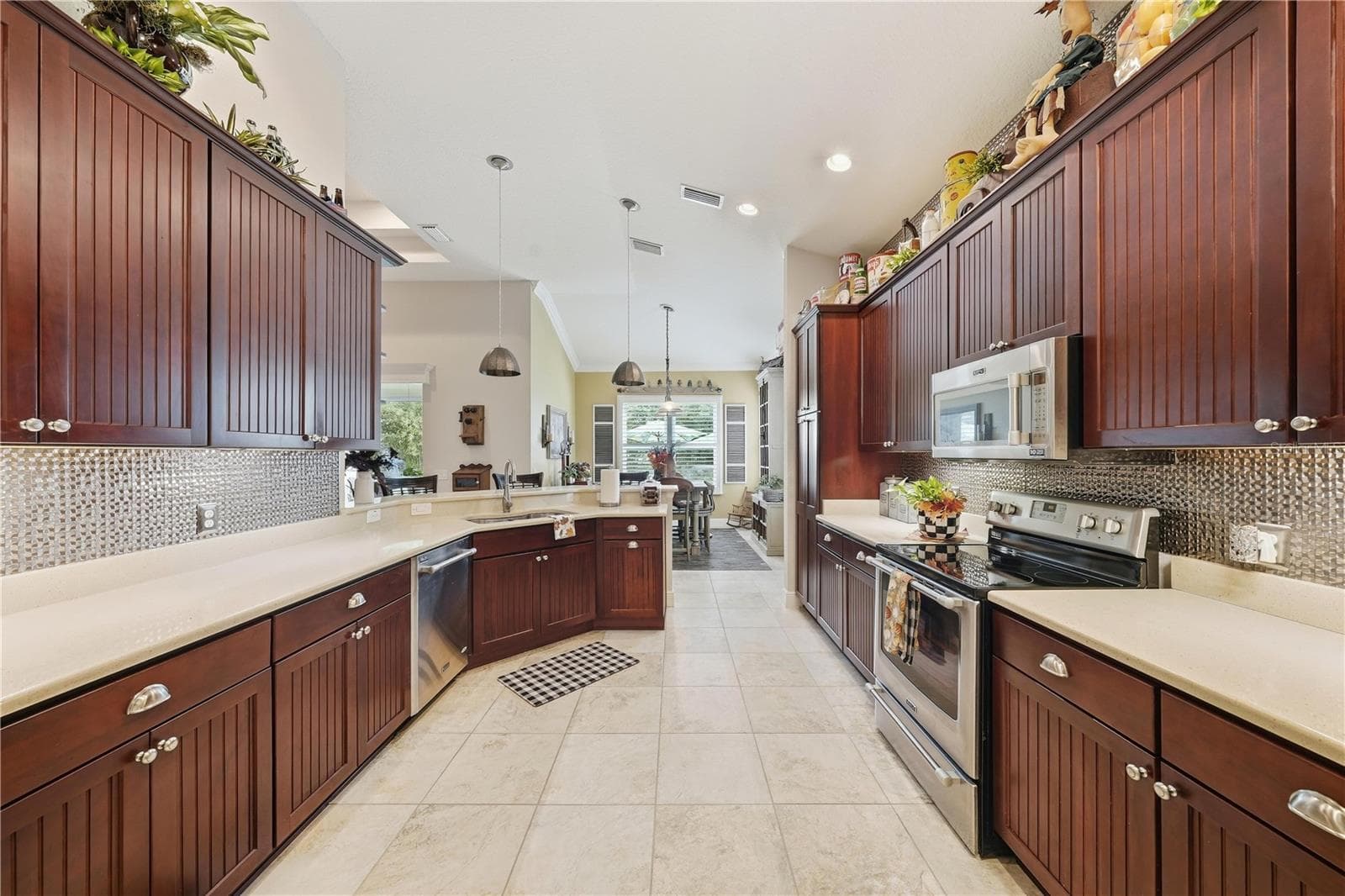 Single Family Residence at 10331 ADDISON SHORE WAY, OXFORD, photo 12 of 48