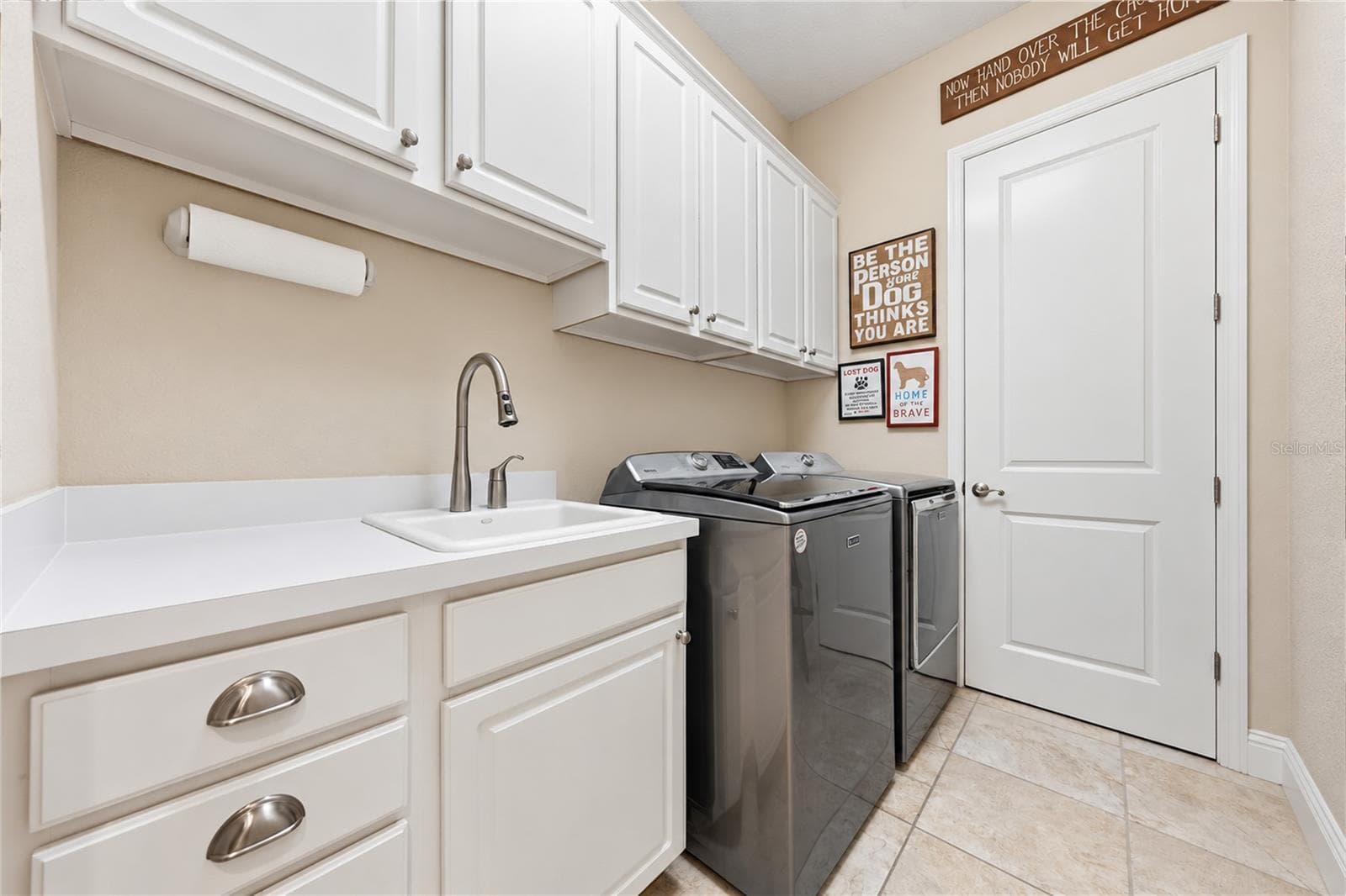 Single Family Residence at 10331 ADDISON SHORE WAY, OXFORD, photo 31 of 48