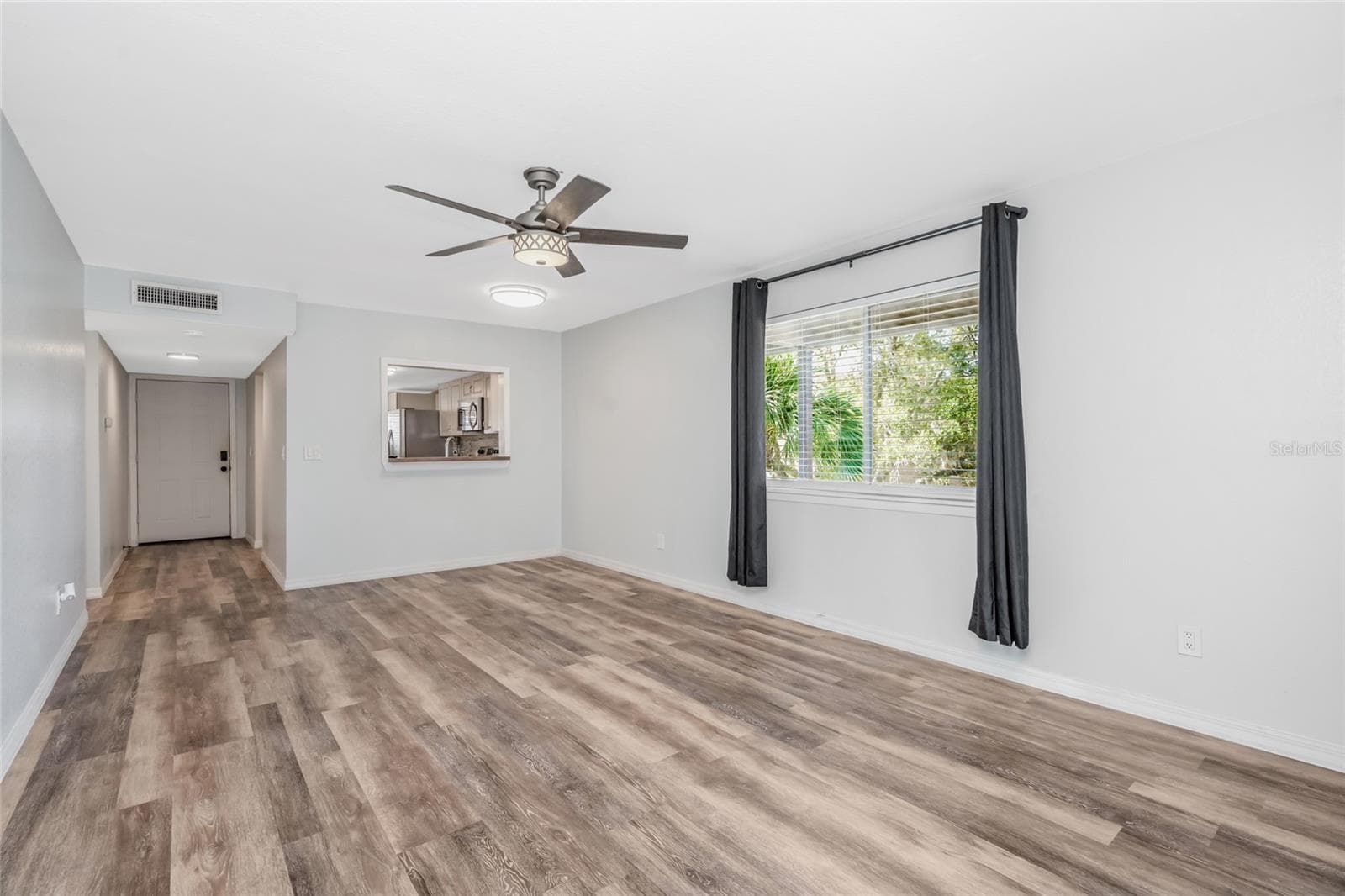 Condominium at 6308 NEWTOWN CIR #8C1, TAMPA, photo 15 of 39