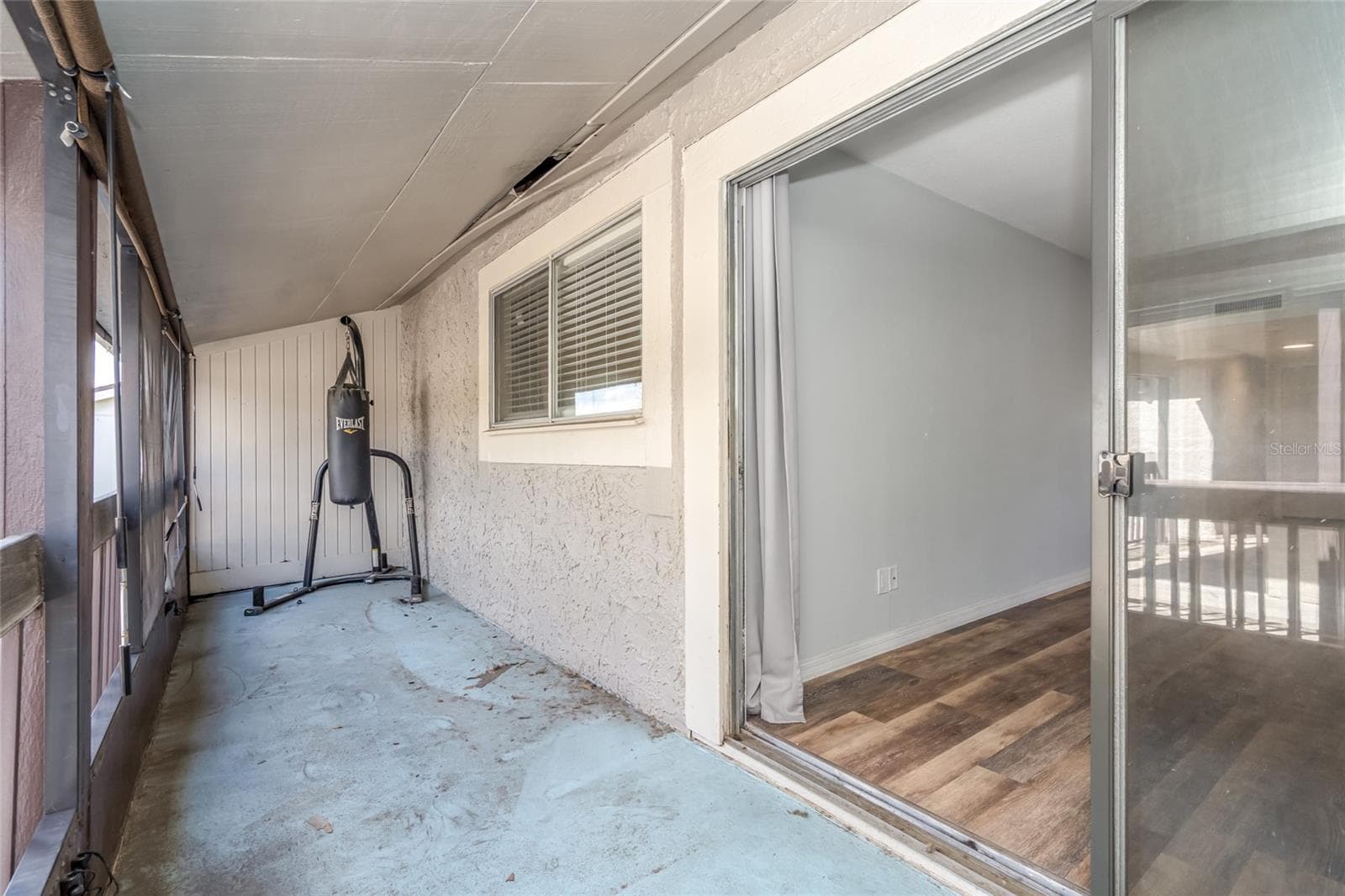 Condominium at 6308 NEWTOWN CIR #8C1, TAMPA, photo 18 of 39