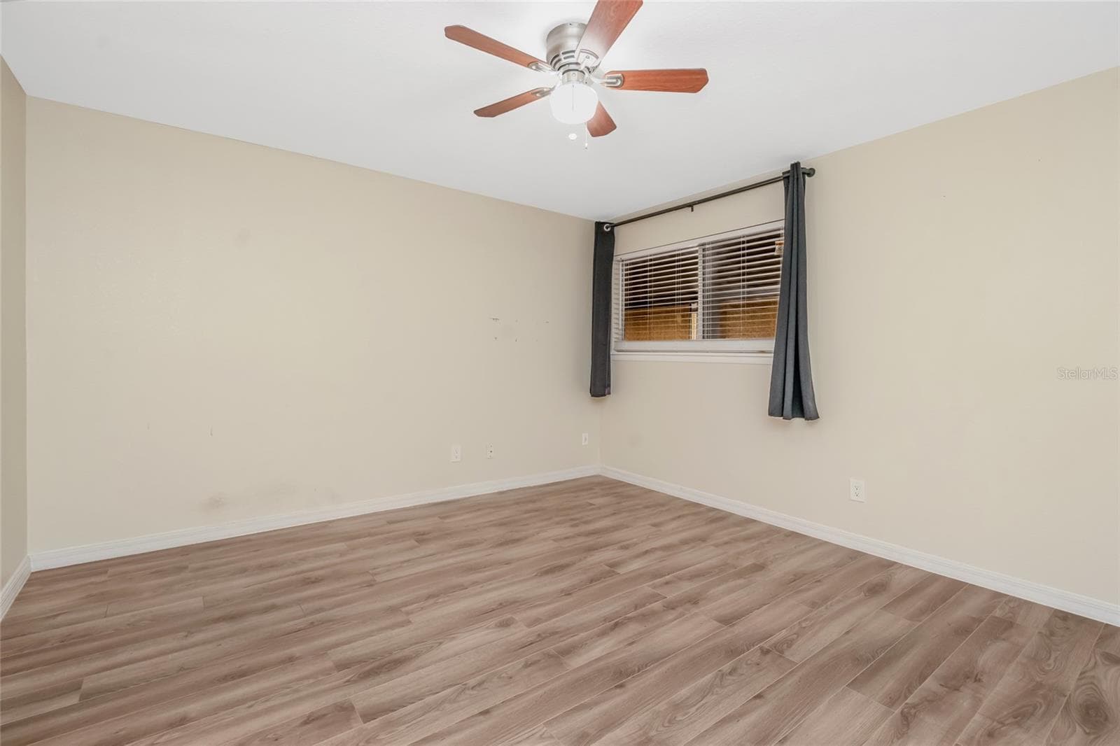 Condominium at 6308 NEWTOWN CIR #8C1, TAMPA, photo 22 of 39