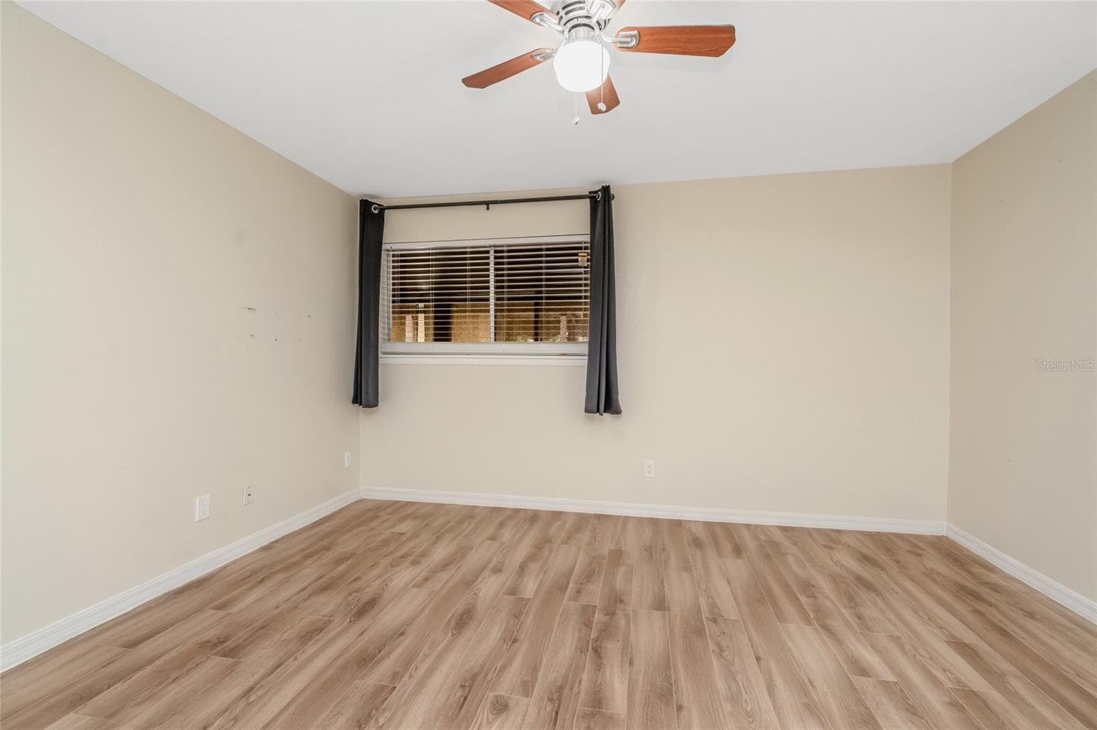 Condominium at 6308 NEWTOWN CIR #8C1, TAMPA, photo 26 of 39