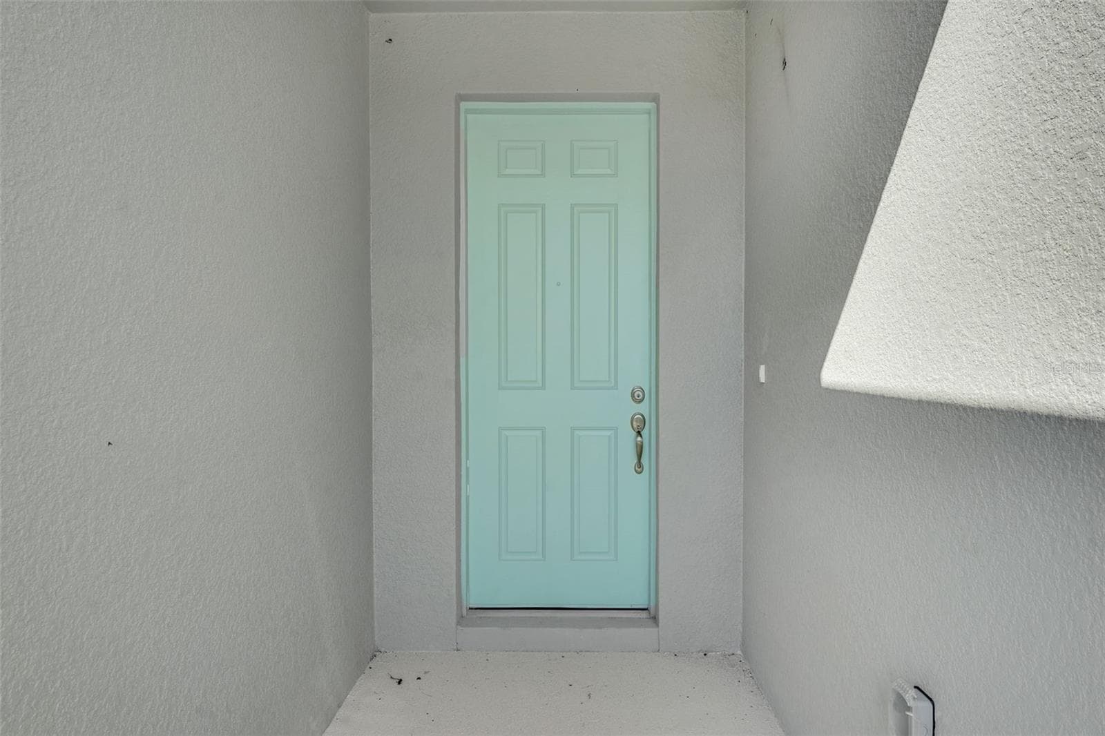 Single Family Residence at 300 MEREDITH BLVD, WINTER HAVEN, photo 6 of 35